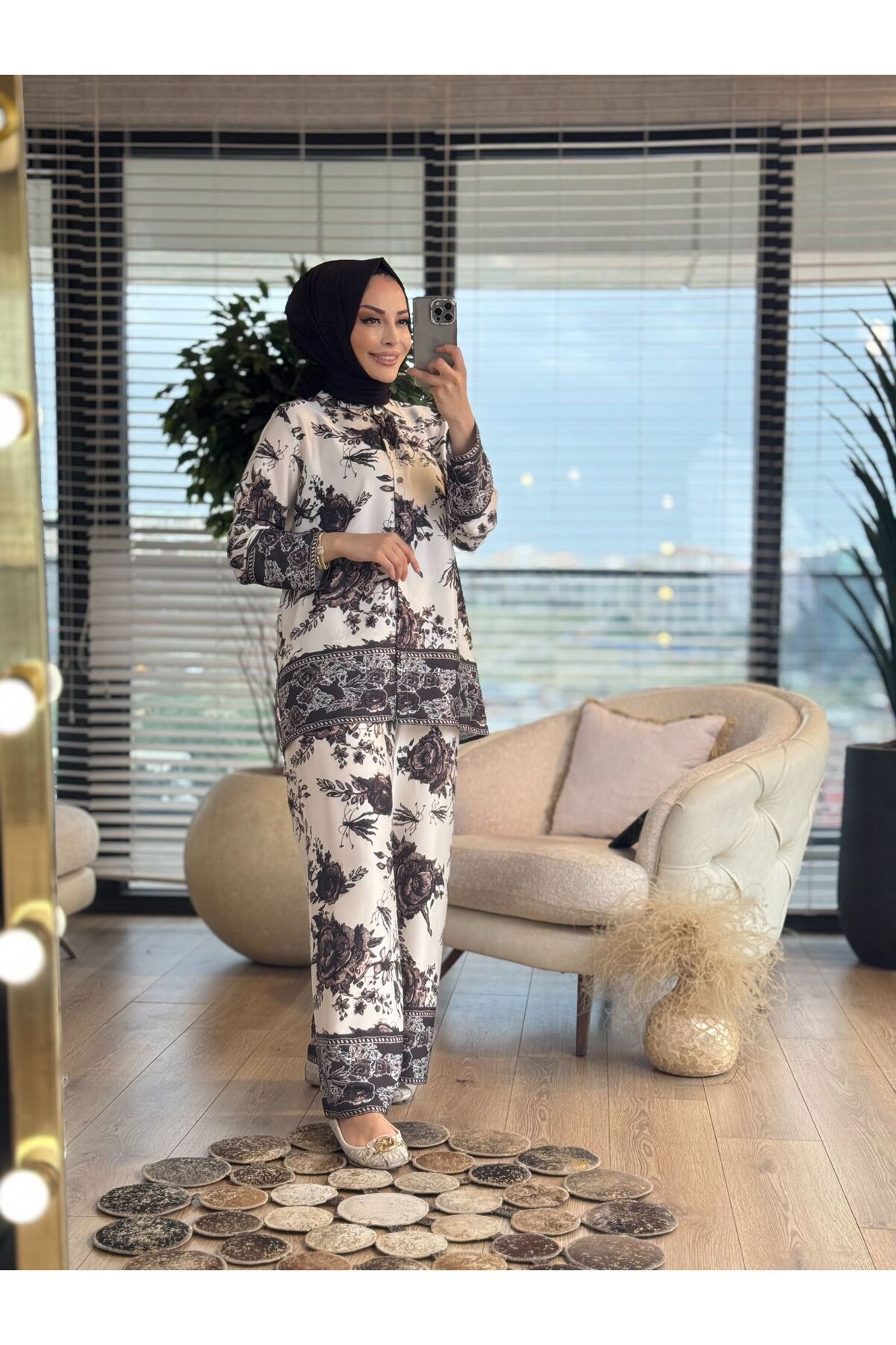 ALANURMODA Gül Desenli Takım