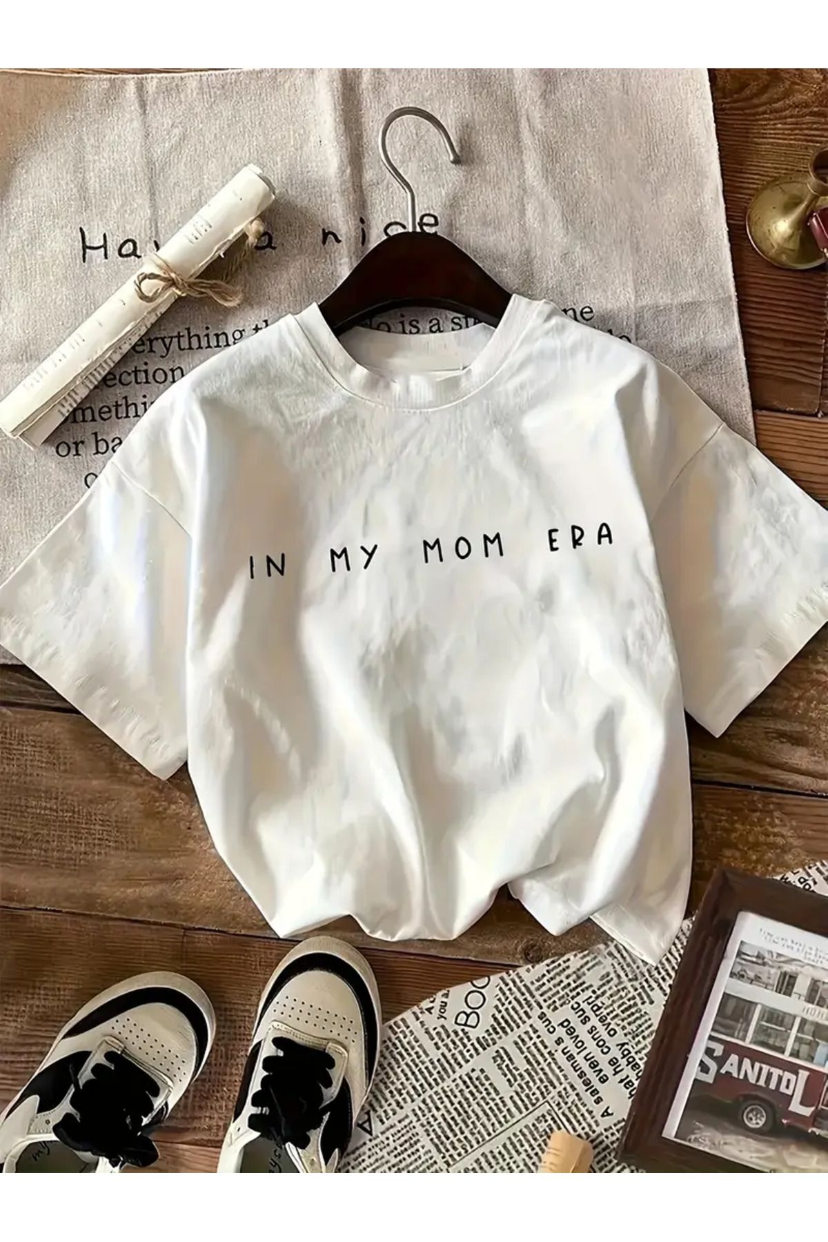 AEMİ Unisex In My Mom Era Baskılı Oversize Bisiklet Yaka T-shirt
