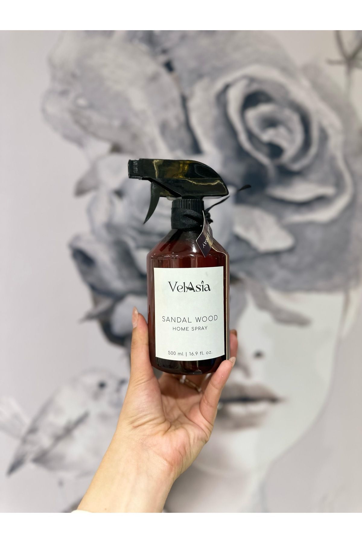 VelAsia Sandal Wood Home Spray 500 Ml