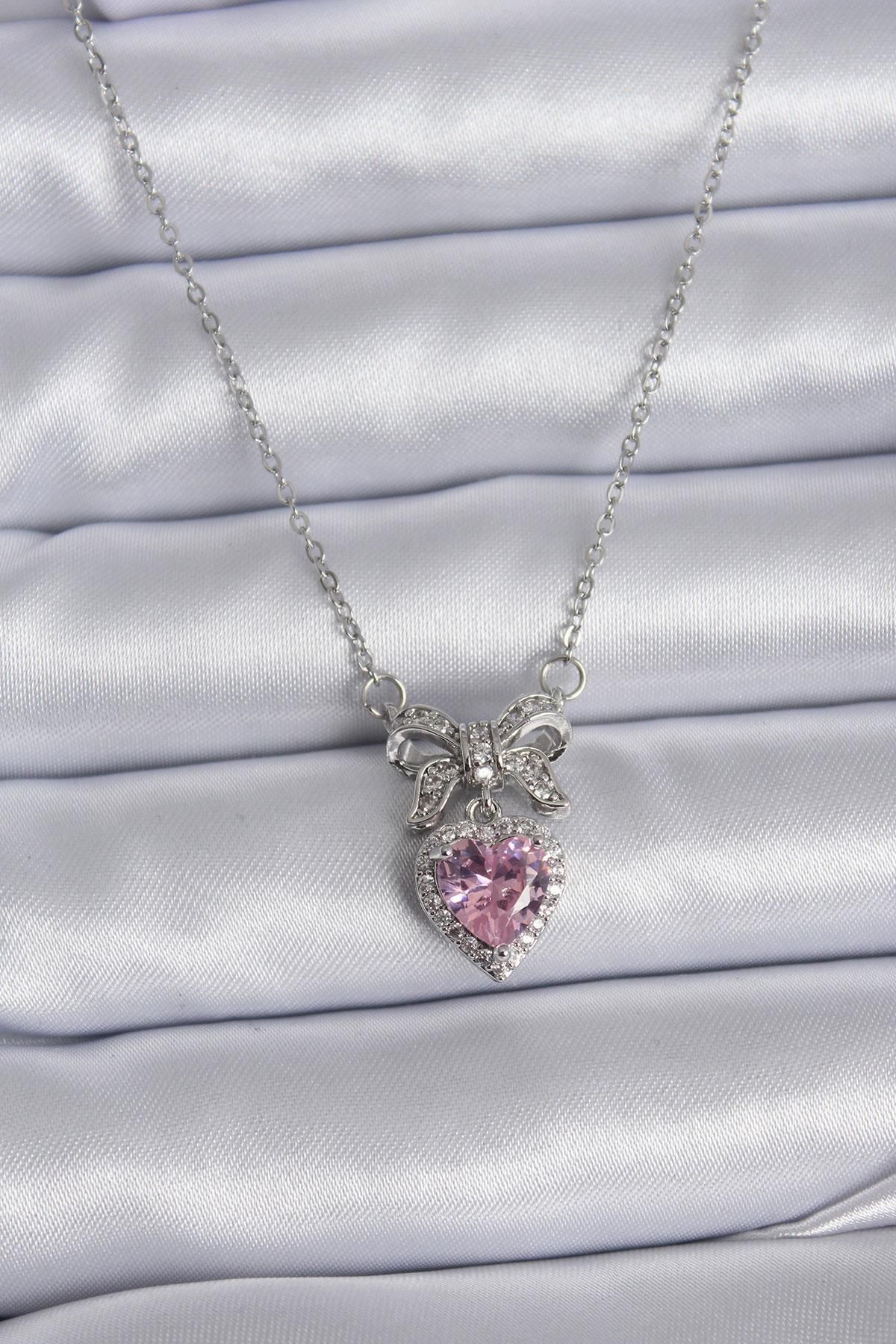 Celira Çelik Gümüş Renk Zincir Pembe Kristal Kalp Zirkon Taşlı Kurdele Model Kadın Kolye