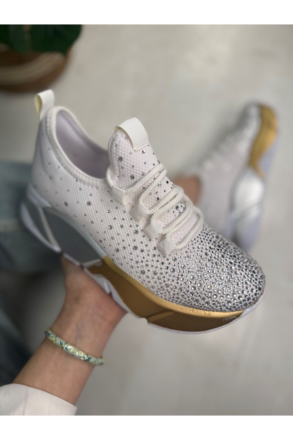 İmerShoes Günlük Kadın Spor Ayakkabı Taşlı Bağcıklı Hafif Kalın Yüksek Renkli Taban Yürüyüş Sneaker 403