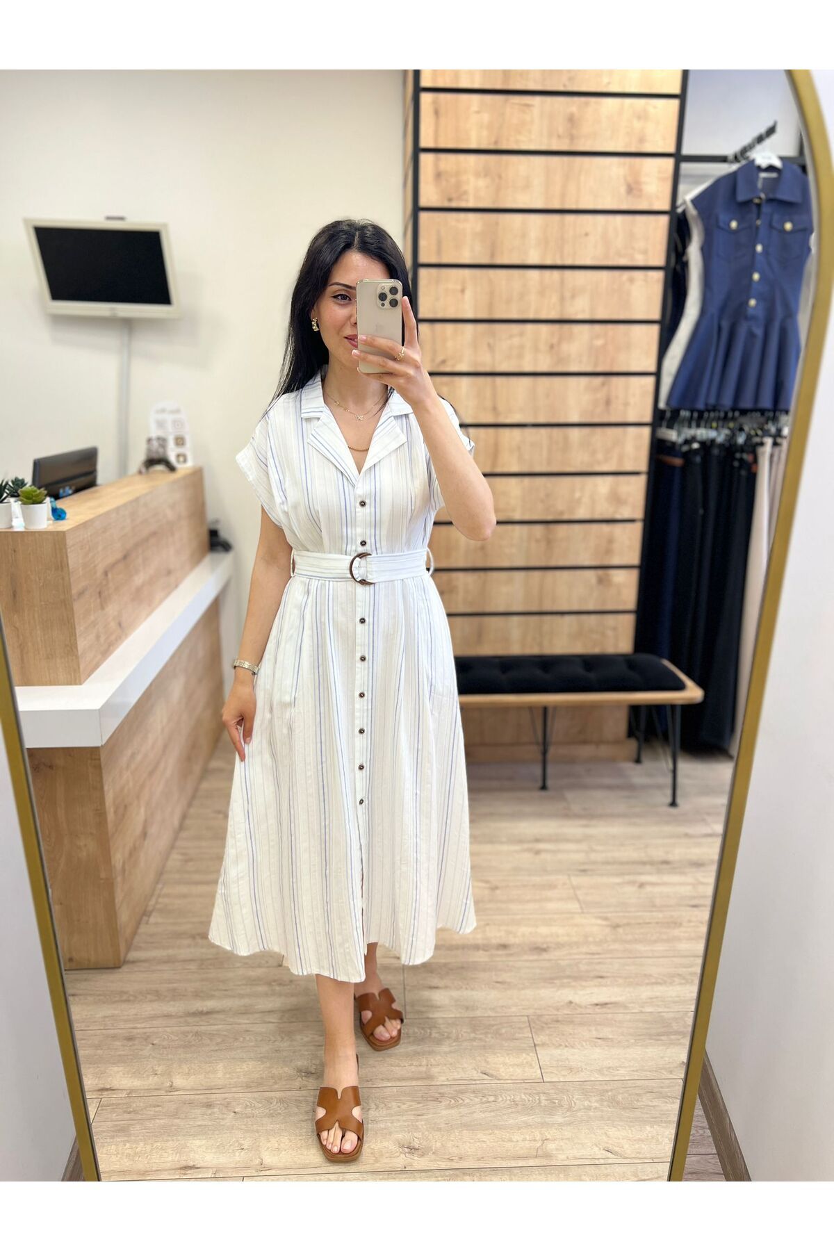 beyazmoda Ekru Çizgili Gömlek Elbise