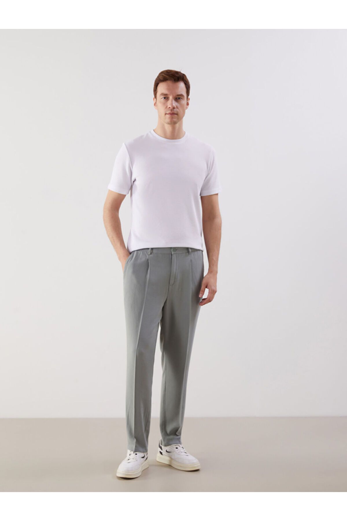 LC Waikiki LCWAIKIKI Classic Yeşil Standart Kalıp Keten Karışımlı Erkek Chino Pantolon S5FG91Z8NVY25