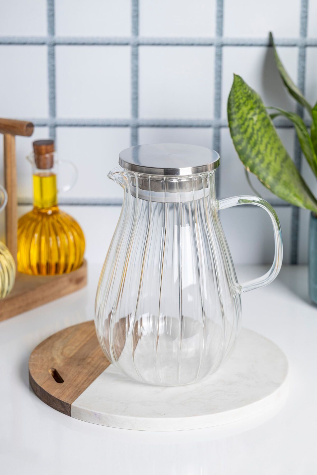 FH finehome Olina Metal Kapaklı Sürahi 1800ml