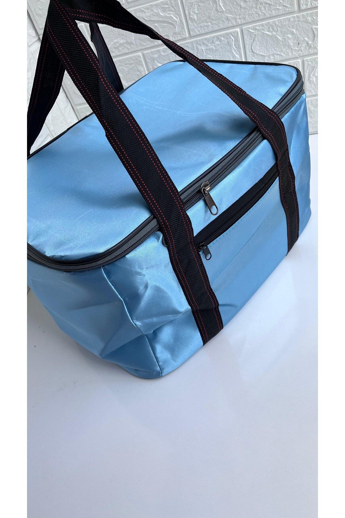 RKY SERENITY 30 L Geniş Hacimli Sıcak ve Soğuk Tutma Özelliğine Sahip içi Yalıtımlı Termos Çanta