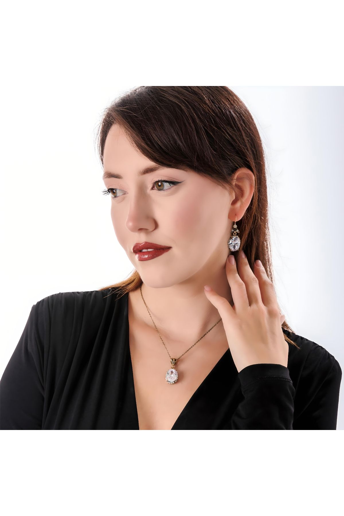 Atelier LEO Handmade Jewellery KÖSEM SULTAN KÜPE KOLYE TAKIM BAKIR EL YAPIMI ZİRKON TAŞLI KARARMA YAPMAZ KADIN TAKI SETİ