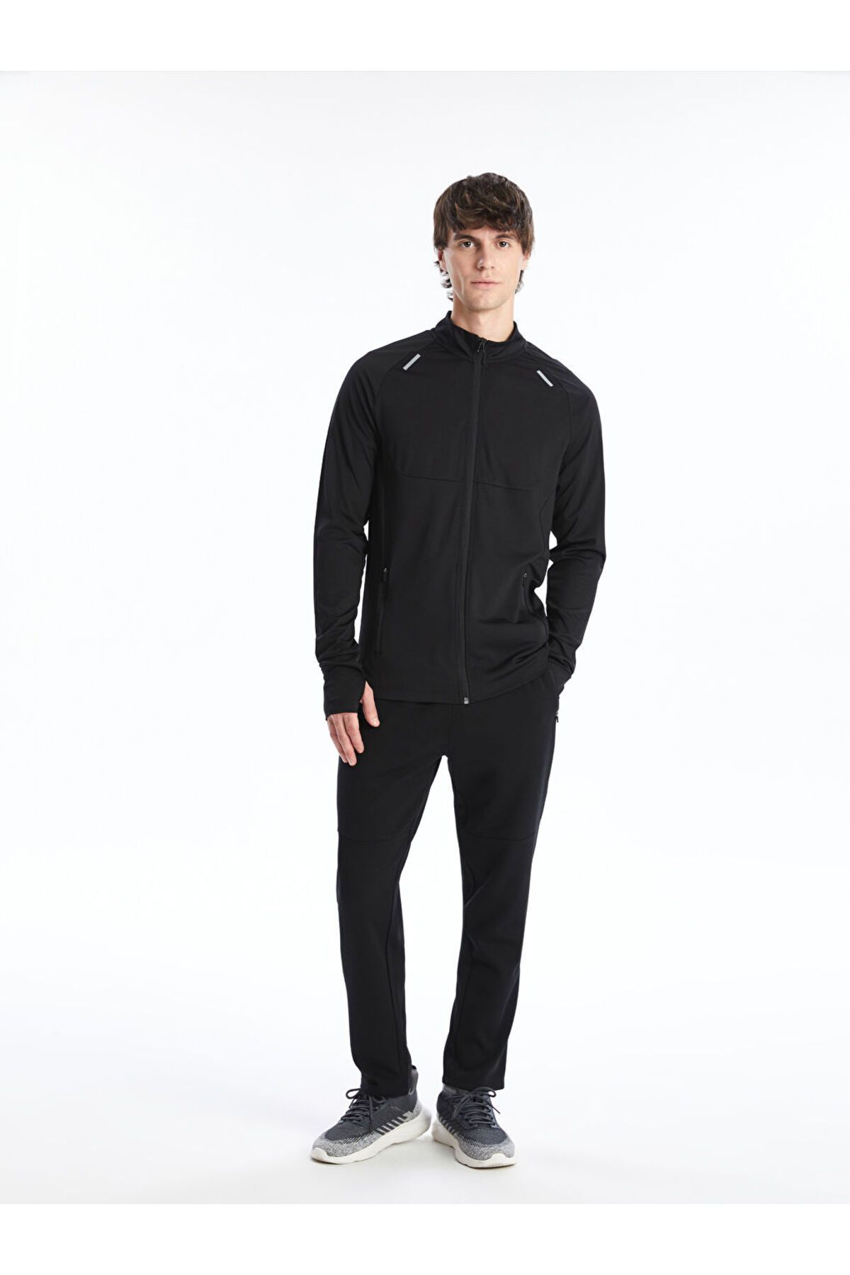 LC Waikiki XSIDE ACTIVE Siyah Slim Fit Erkek Spor Eşofman Altı W48133Z8NVY25