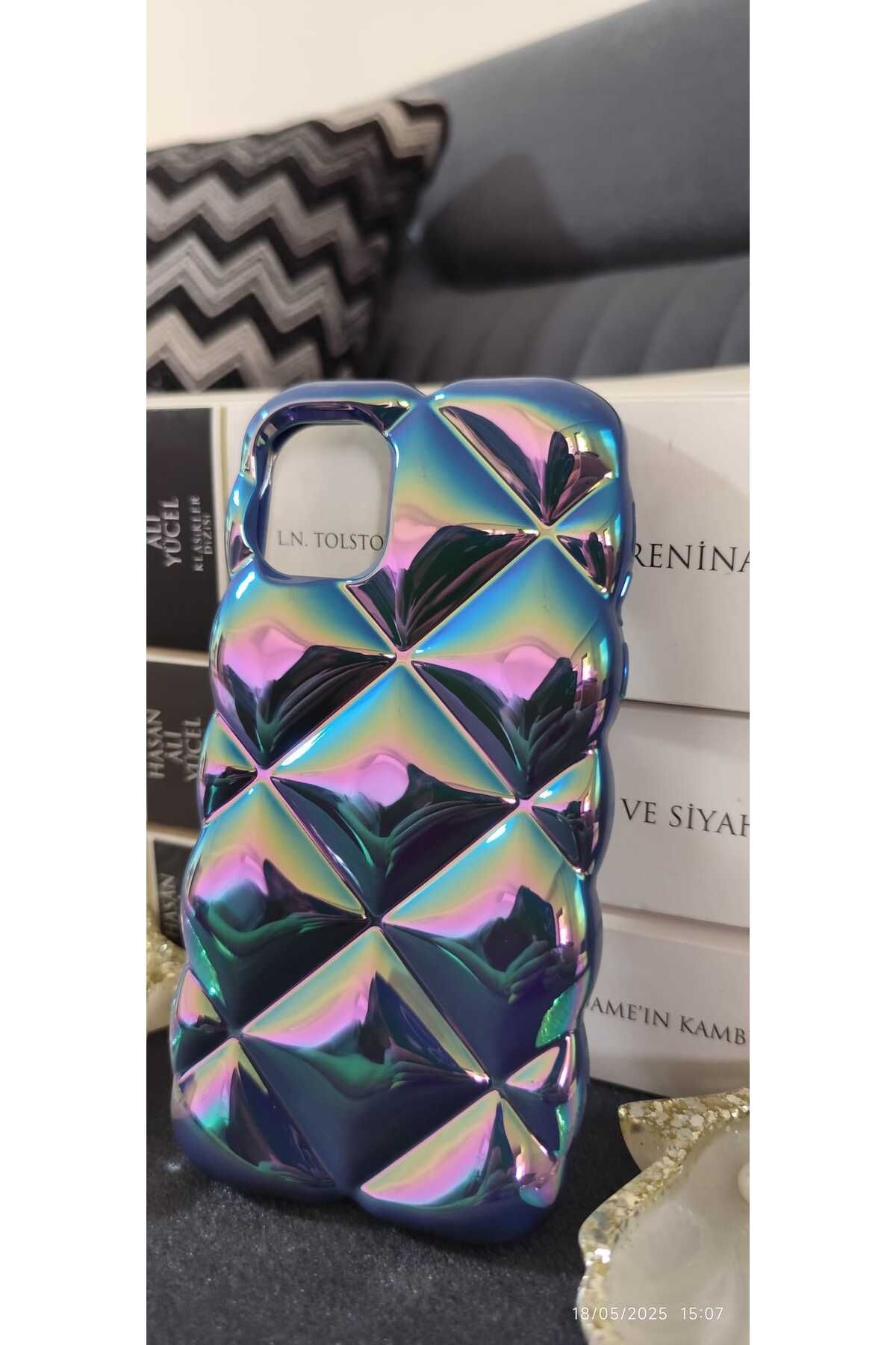 shop iPhone 14 baklava kesim hologram kılıf