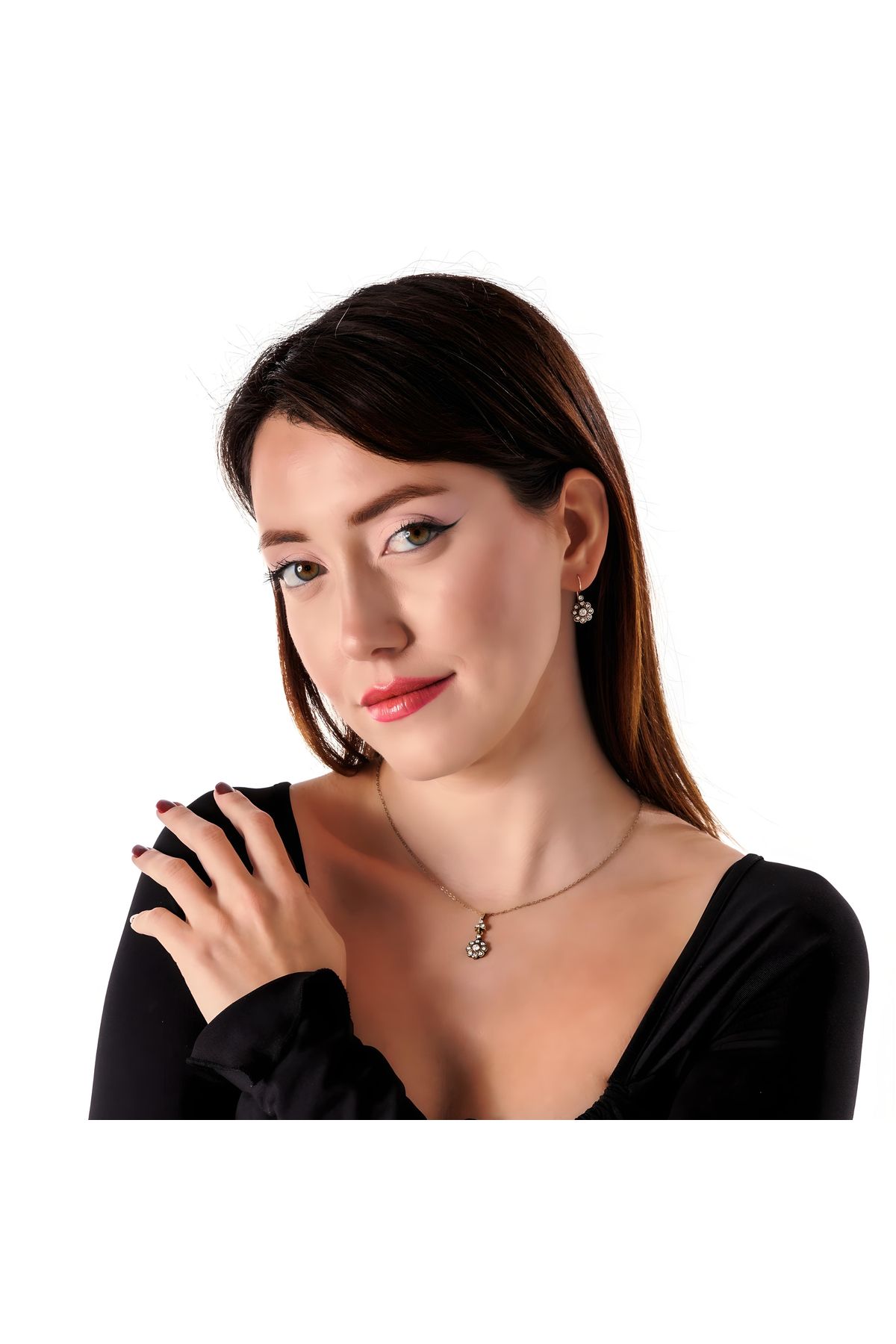 Atelier LEO Handmade Jewellery HARMONİ MİNİ ÇİÇEK KÜPE KOLYE TAKIM BAKIR EL YAPIMI KRİSTAL TAŞLI KARARMA YAPMAZ KADIN TAKI SETİ