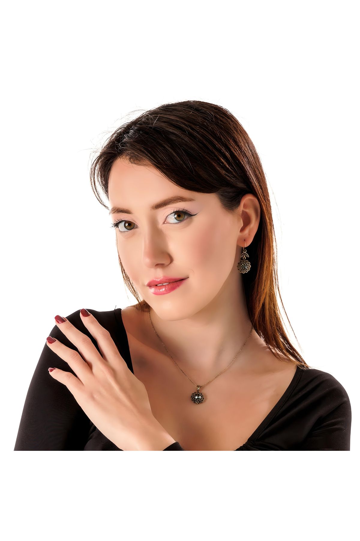 Atelier LEO Handmade Jewellery GÜNEŞ IŞIĞI ANTRASİT KÜPE KOLYE TAKIM BAKIR EL YAPIMI KRİSTAL TAŞLI KARARMA YAPMAZ KADIN TAKI SETİ