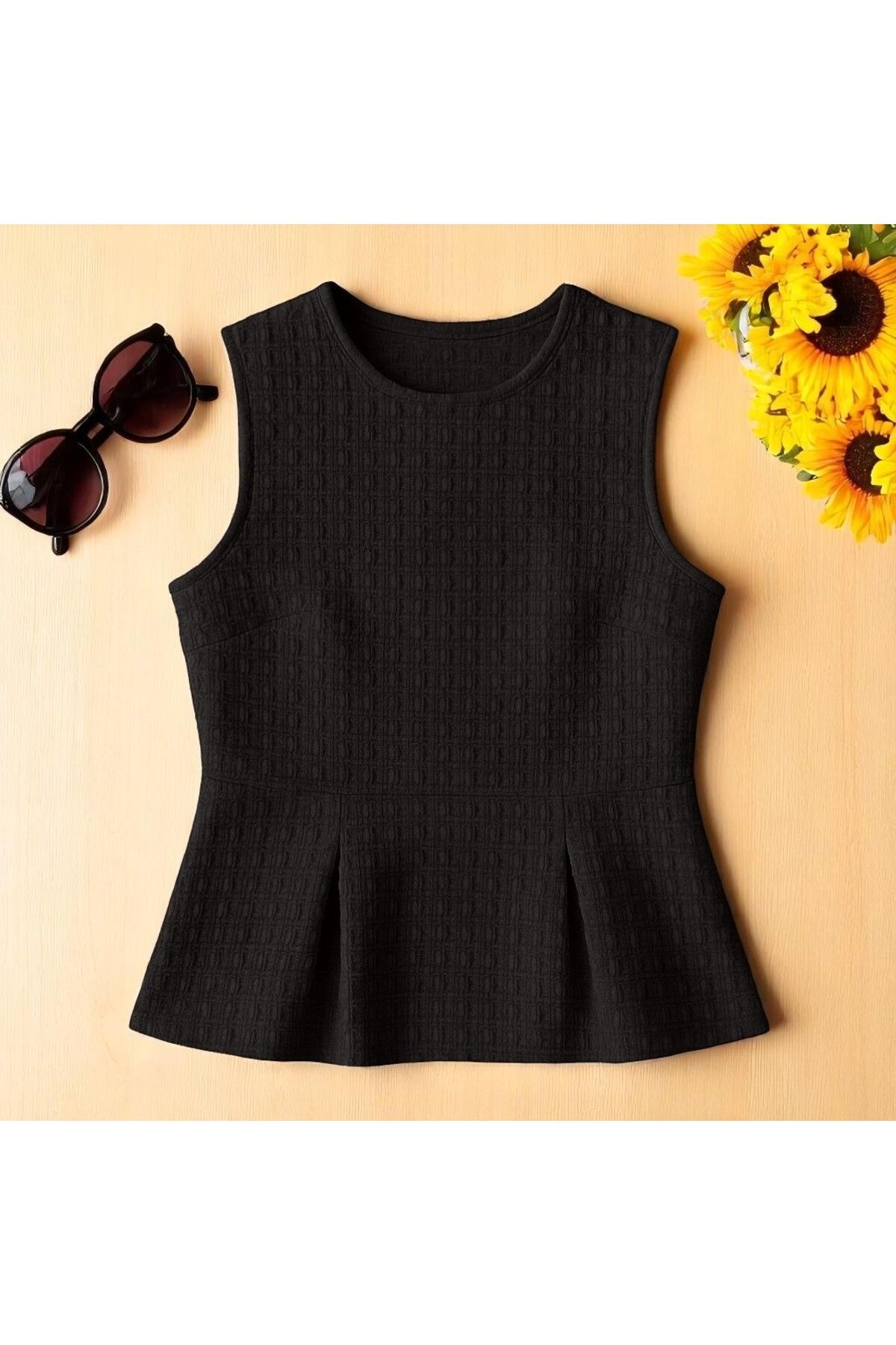 YONEZ MODA Kadın Rahat Kalıp Gofre Kumaş Çıma Detaylı Bisiklet Yaka Bluz Crop
