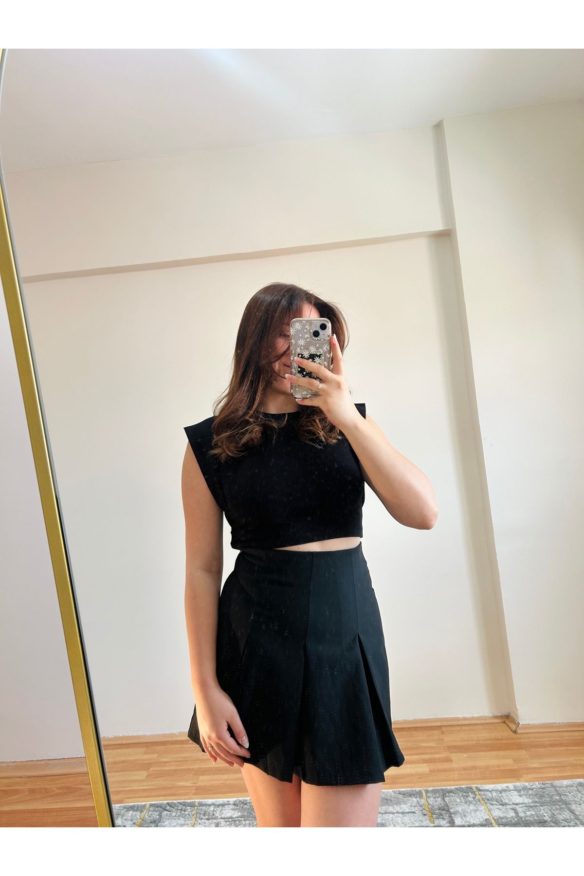 Butik GİYİM ETEK