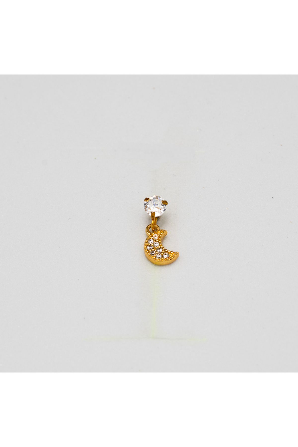 Piercing by Sever SALLANTILI AY HİLAL ÇELİK PIERCING… ALTIN/GOLD RENKLİ ve ŞEFFAF TAŞLI (TARGUS HELIX CONCH FLAT)