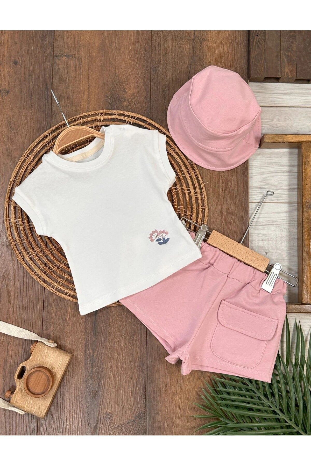 Adda Baby Çiçek Nakışlı Şapkalı Yazlık Pamuklu Alt Üst Kız Bebek Takım