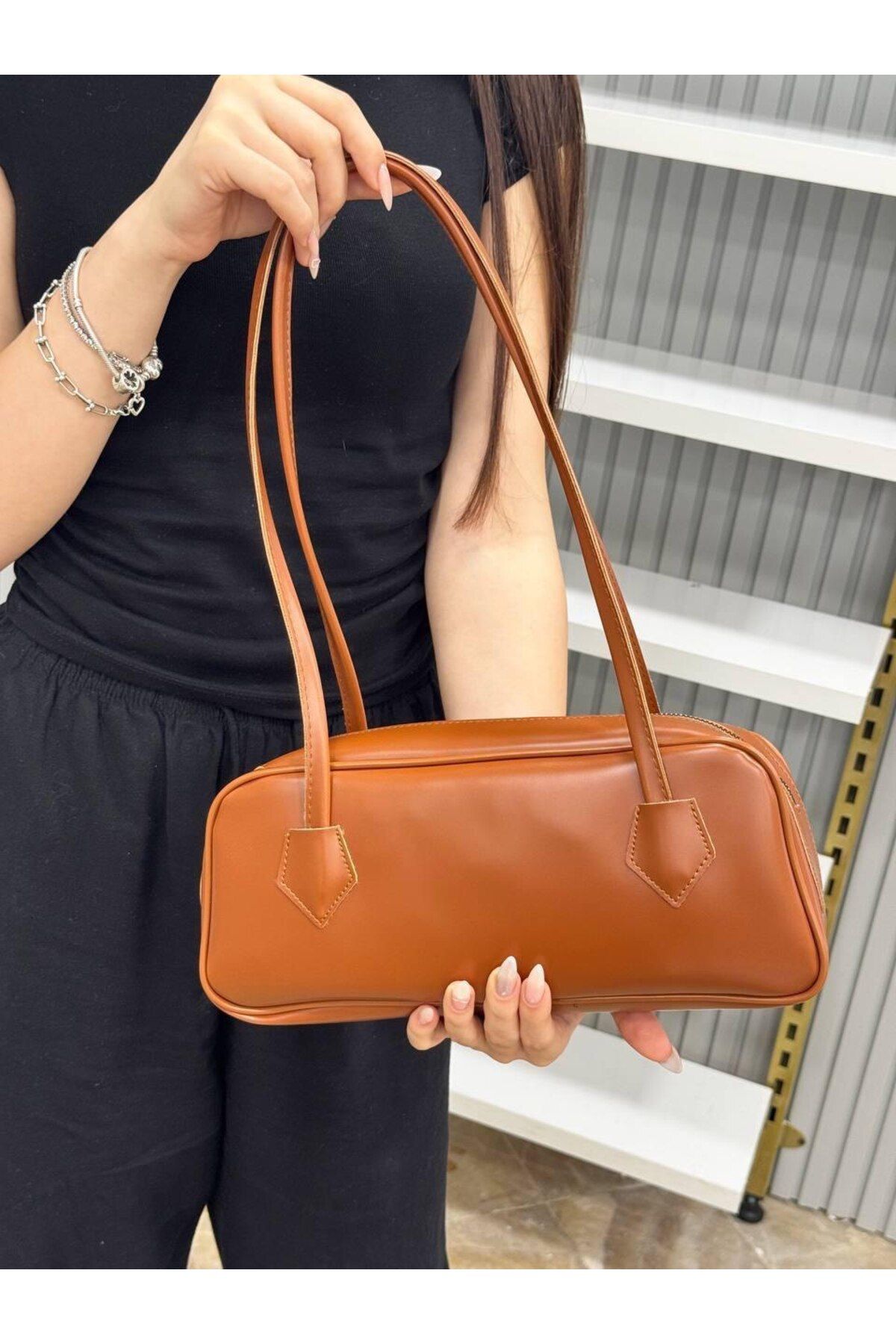 bynarincollection günlük model kol çantası