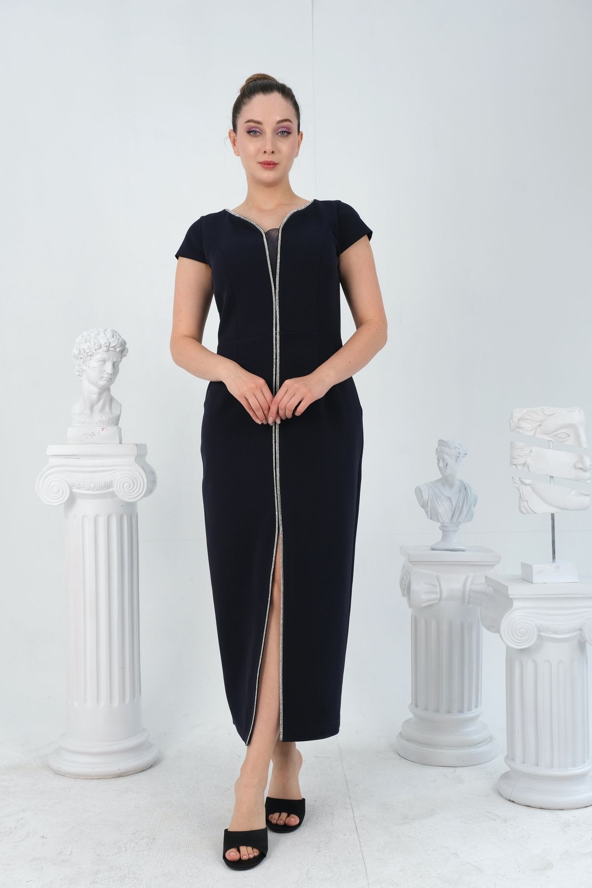 Butik Vedat Onu sim serit detaylı onden yirtmacli krep abiye elbise