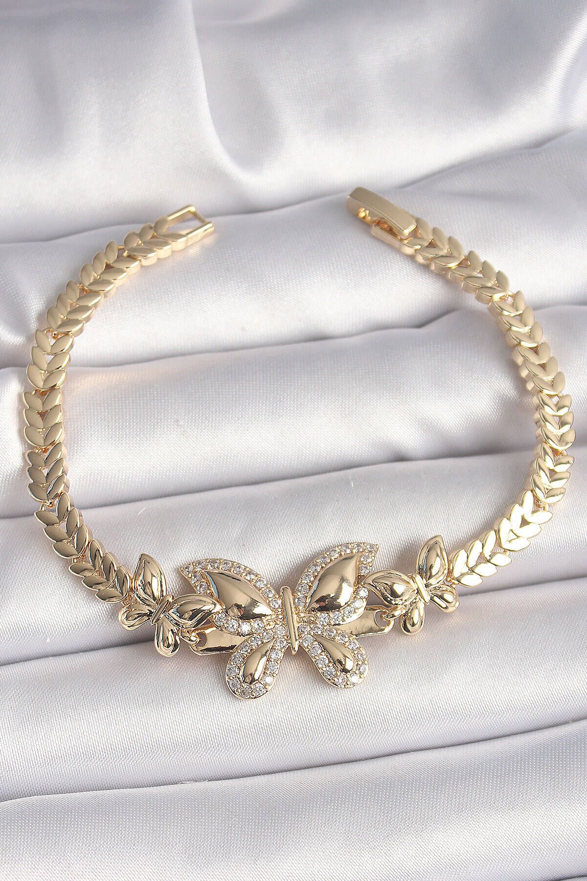 Avantaj Kapıda ® Pirinç Gold Renk Zirkon Taşlı Kelebek Model Kadın Bileklik