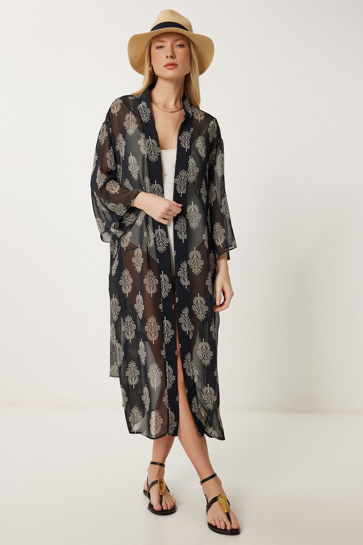 Kadın Siyah Desenli Kuşaklı Şifon Kimono FG00021
