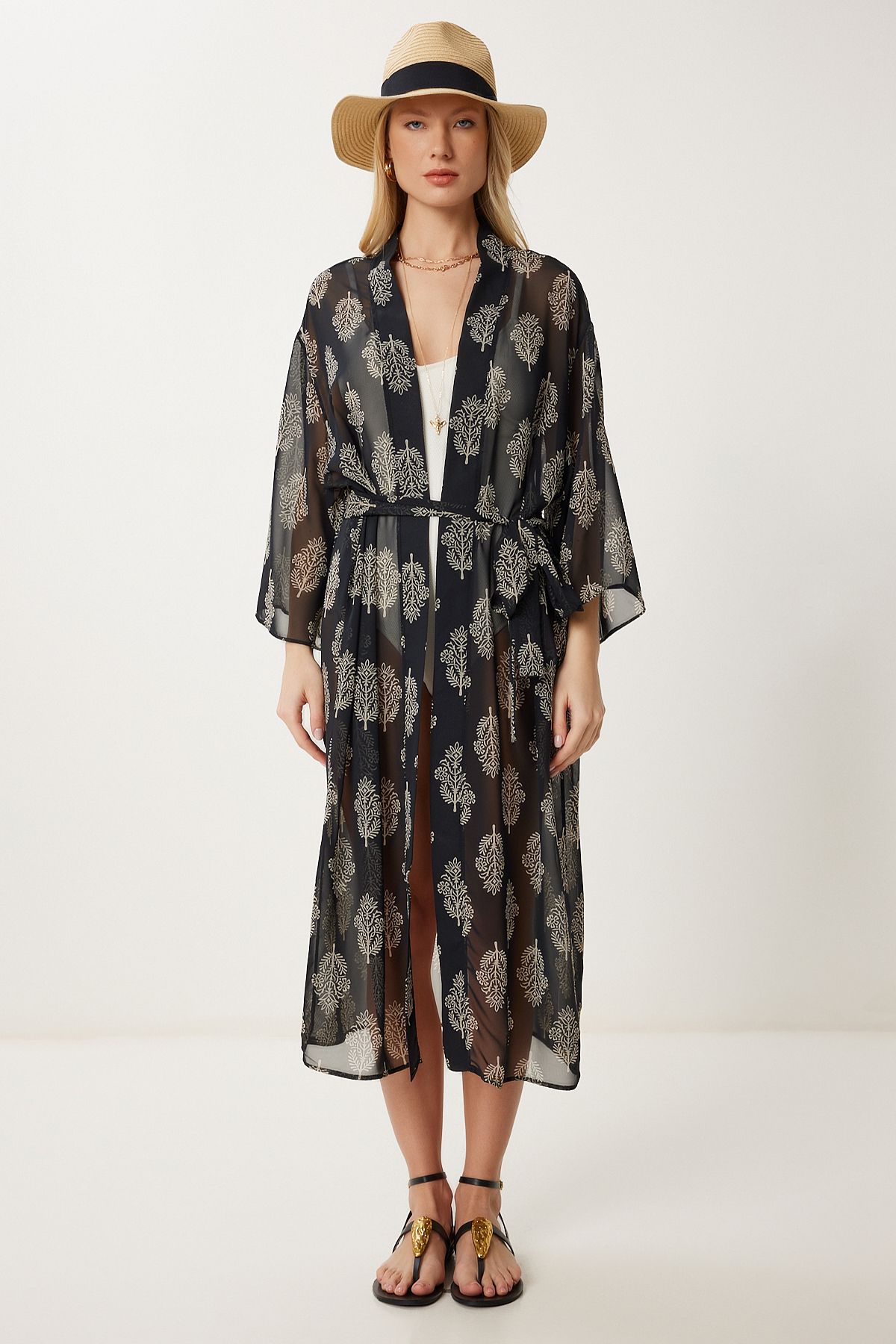 Kadın Siyah Desenli Kuşaklı Şifon Kimono FG00021