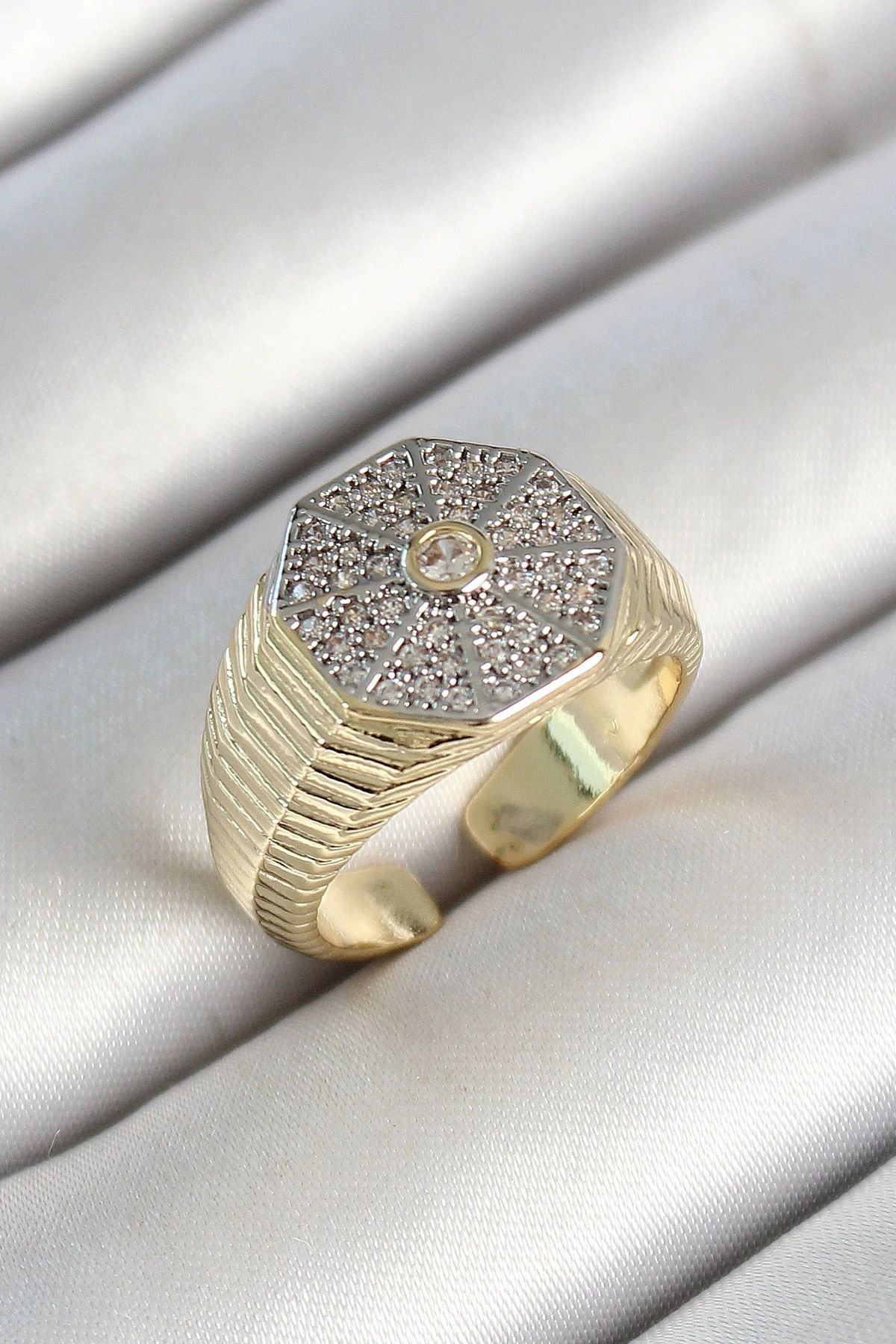 GLIMMERY Pirinç Sekizgen Figür Zirkon Taşlı Gold Renk Ayarlanabilir Kadın Yüzük