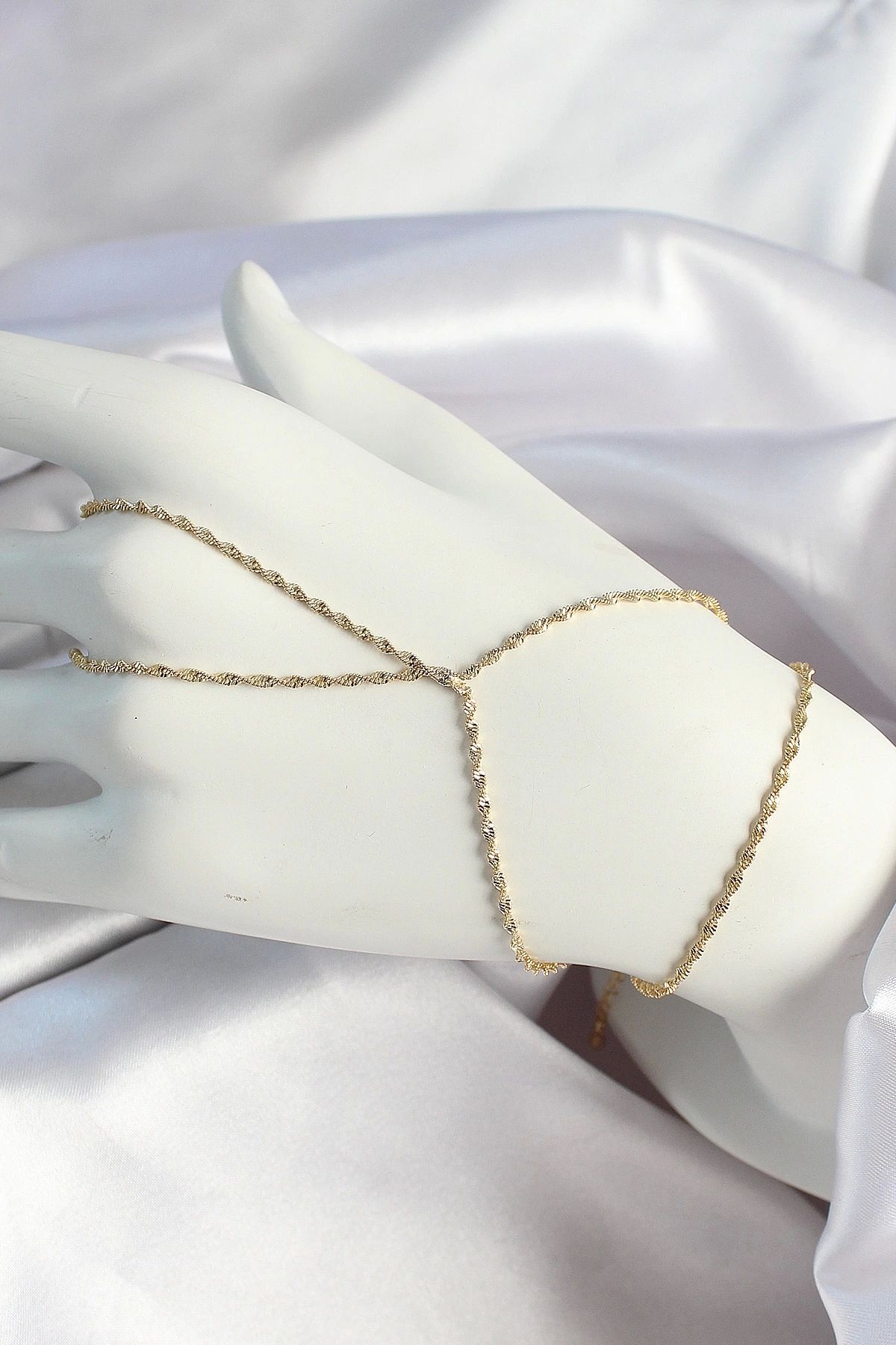 GLIMMERY Pirinç Gold Renk Burgulu Şahmeran
