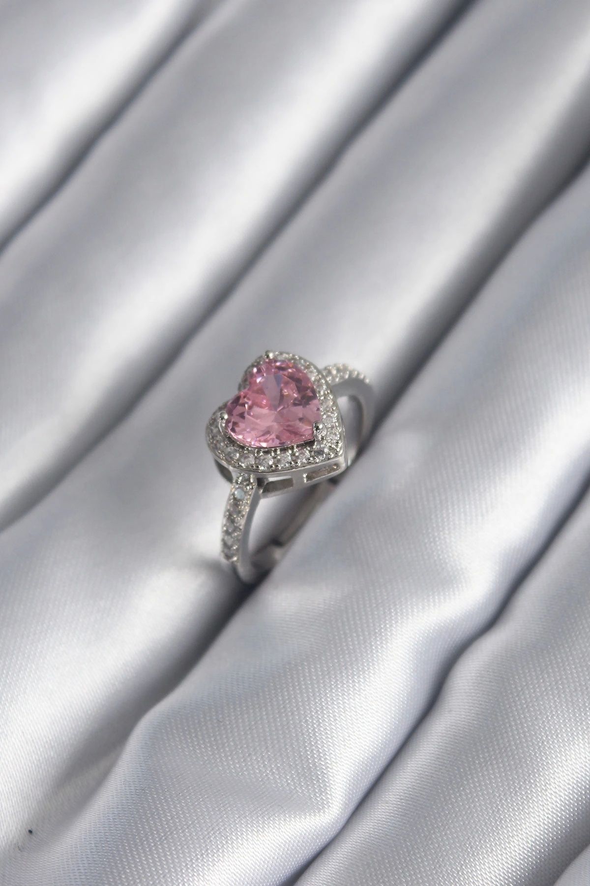 OurStyles Gümüş Renk Pembe Zirkon Taşlı Charm Kalp Model Kadın Yüzük - TJ-BYK2950