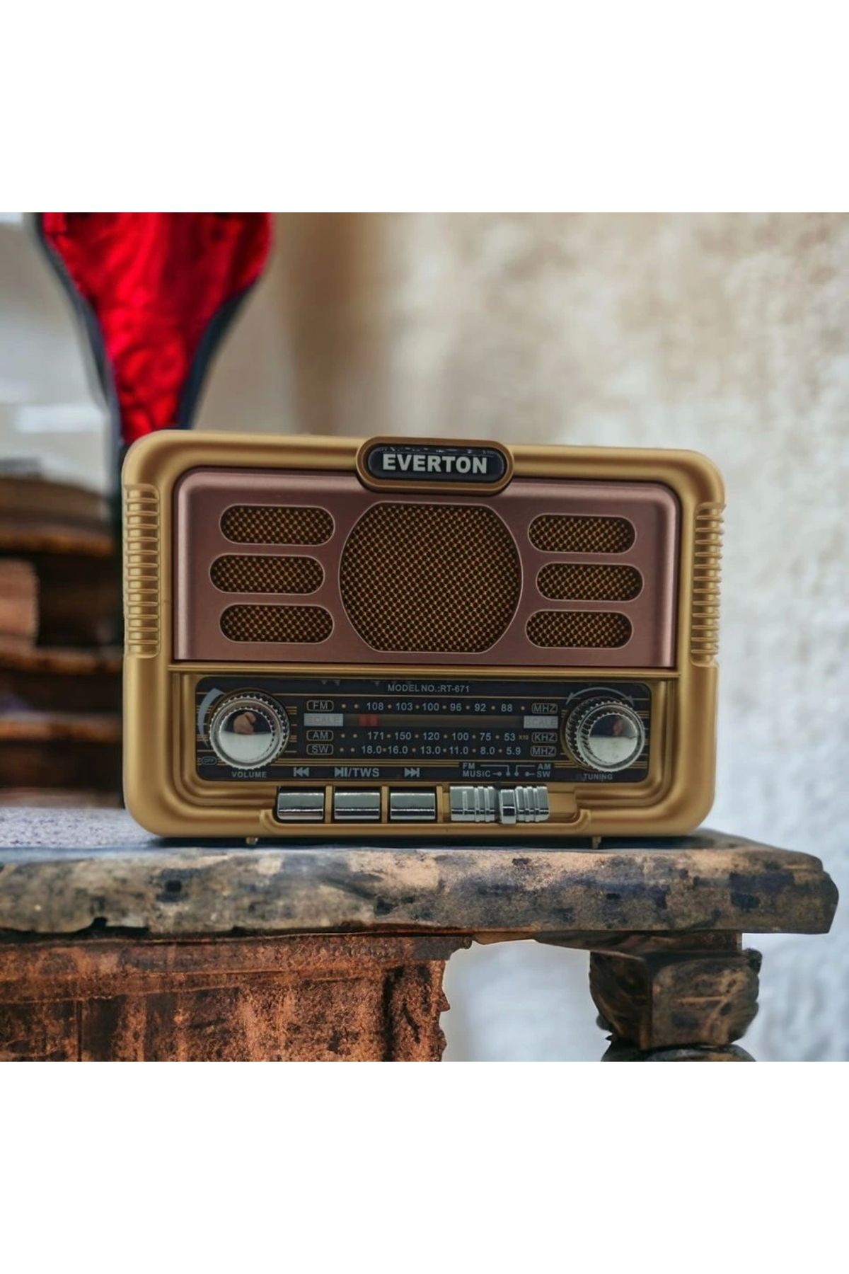 OurStyles Nostaljik Görünümlü USB SD AUX Bluetooth Destekli Şarjlı Radyo RT-671