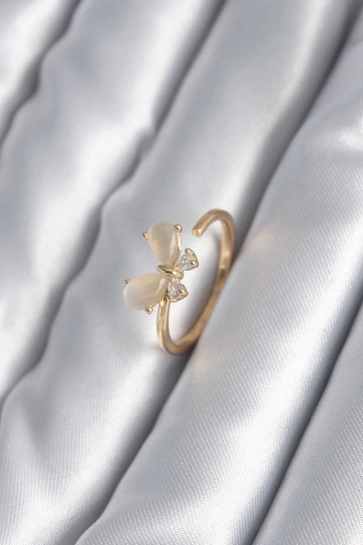 OurStyles Pirinç Gold Renk Zirkon Taş Detay Kelebek Model Kadın Yüzük - TJ-BYK2989
