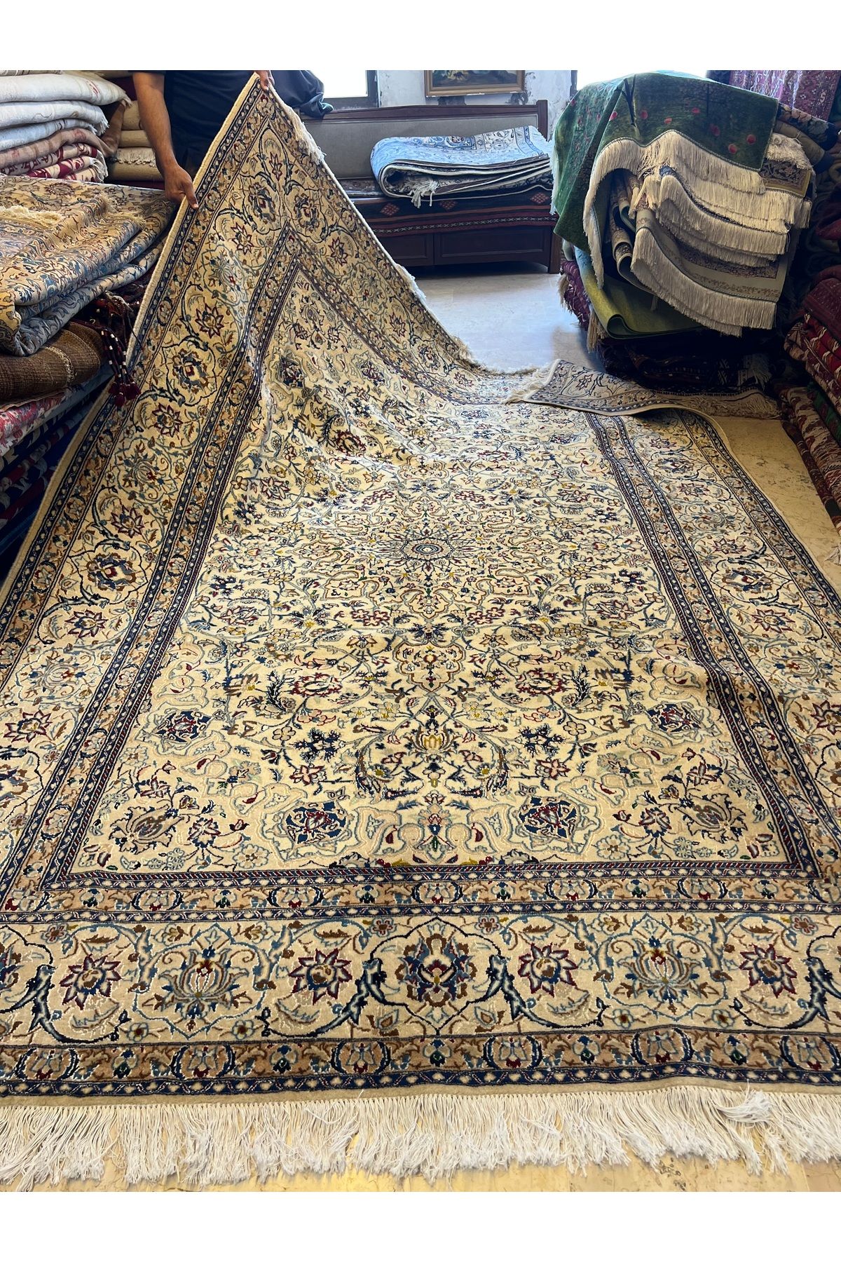 RD RAMAZAN DAĞ EL HALI SANATI El Dokuma İran Nain Halısı İpek Yün Karışımı Ebat 300x200