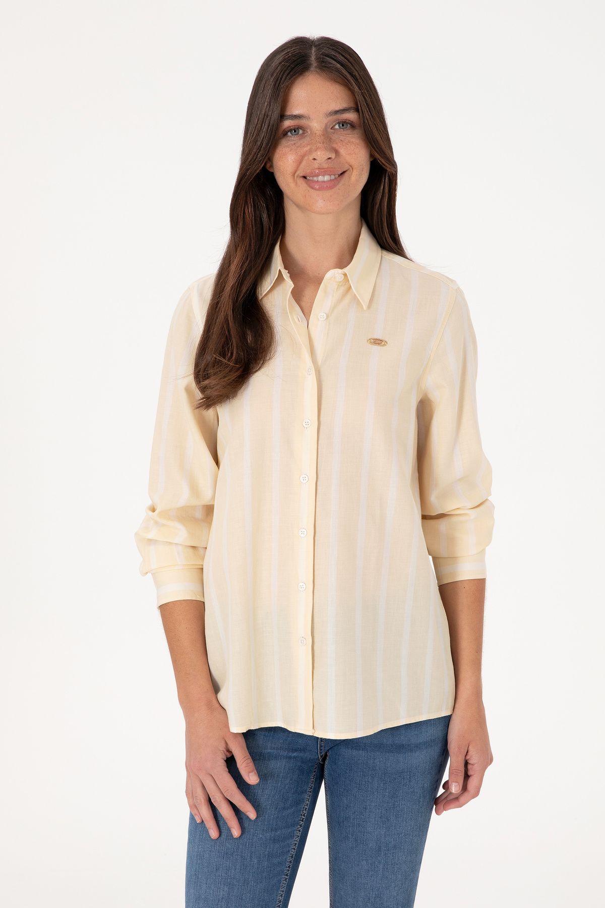 U.S. Polo Assn. Kadın Bej Uzun Kollu Gömlek 50299620-VR011
