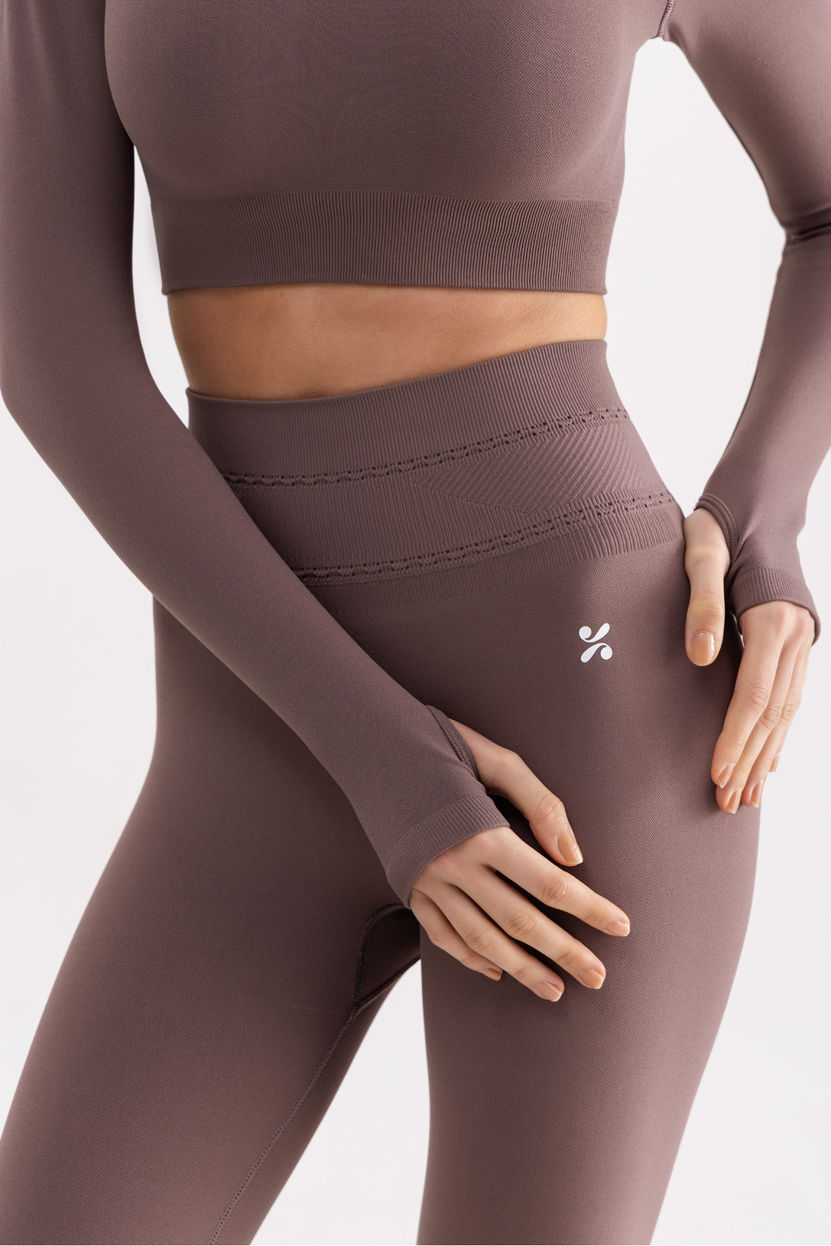 YoubeActive Kadın Uzun Kollu, Parmaklık Detaylı Crop Top Kahve görsel 3