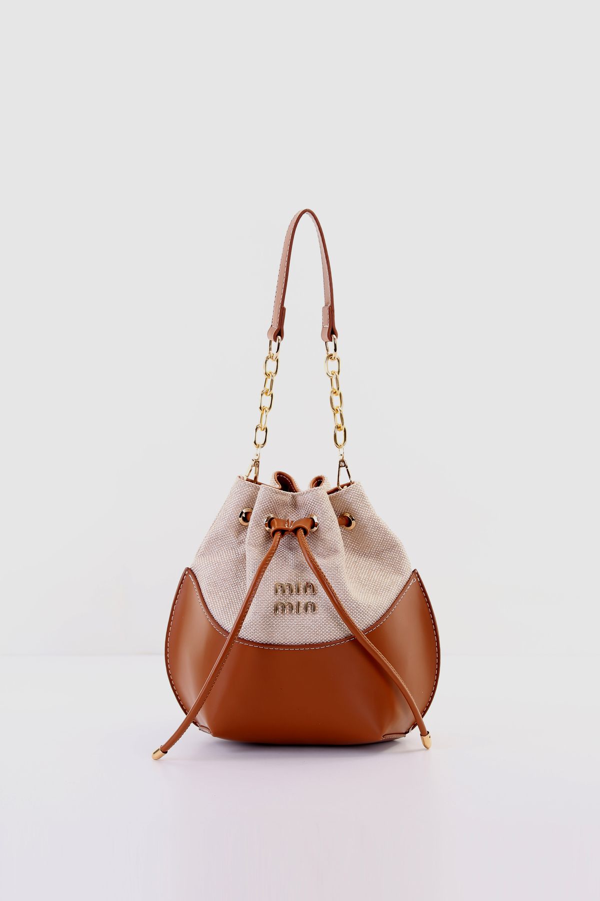mın Boğmalı Deri Detaylı Zincirli Elden Tutma Saplı Çapraz,Omuz Çantası En:23cm,Boy:22cm,Genişlik:10cm