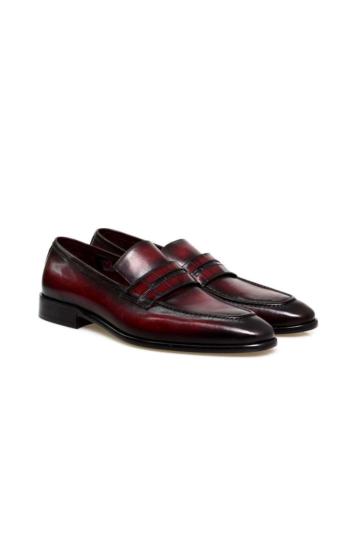 Butik BORDO RENK BAĞCIKSIZ HAKİKİ DERİ ERKEK AYAKKABI