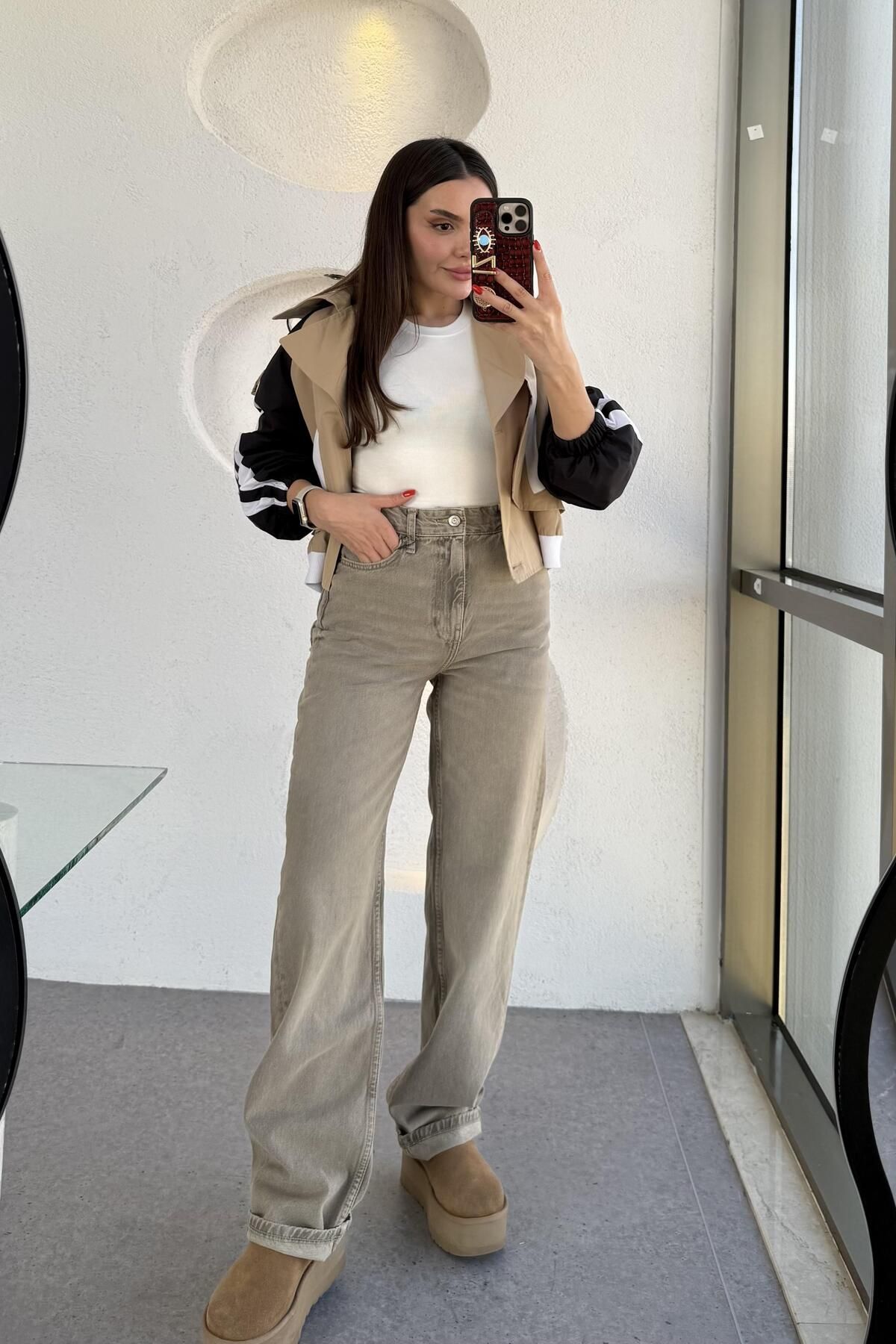 Gizem Ecemiş Roger Vizon Yıkama Wide Leg Jean