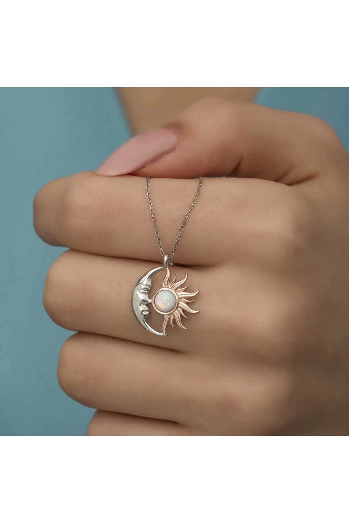 Gumush Gümüş Opal Beyaz Taşlı Ay Güneş Kadın Kolye