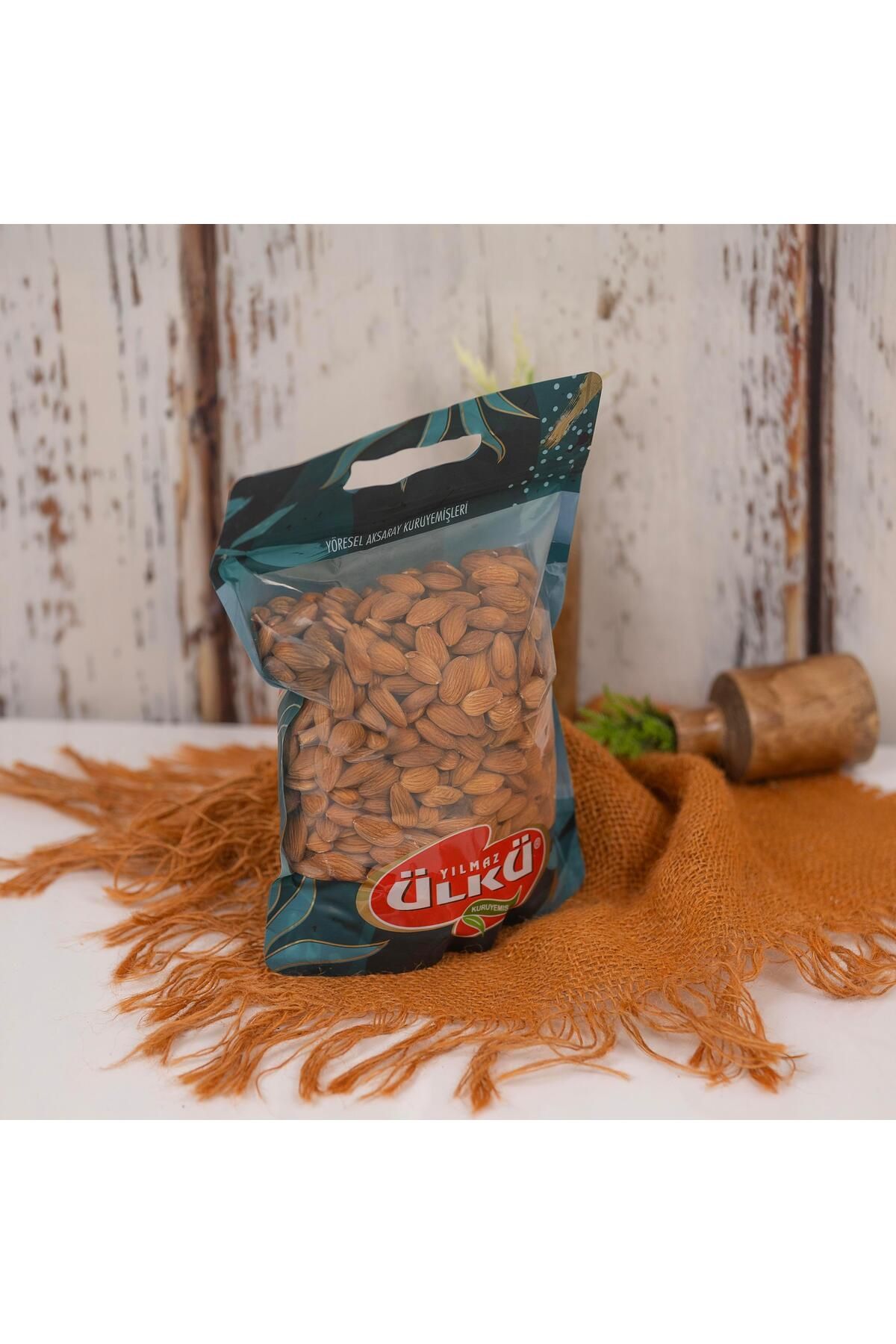 ÜLKÜ KURUYEMİŞ TAZE ÇİĞ BADEM İÇİ 500GR