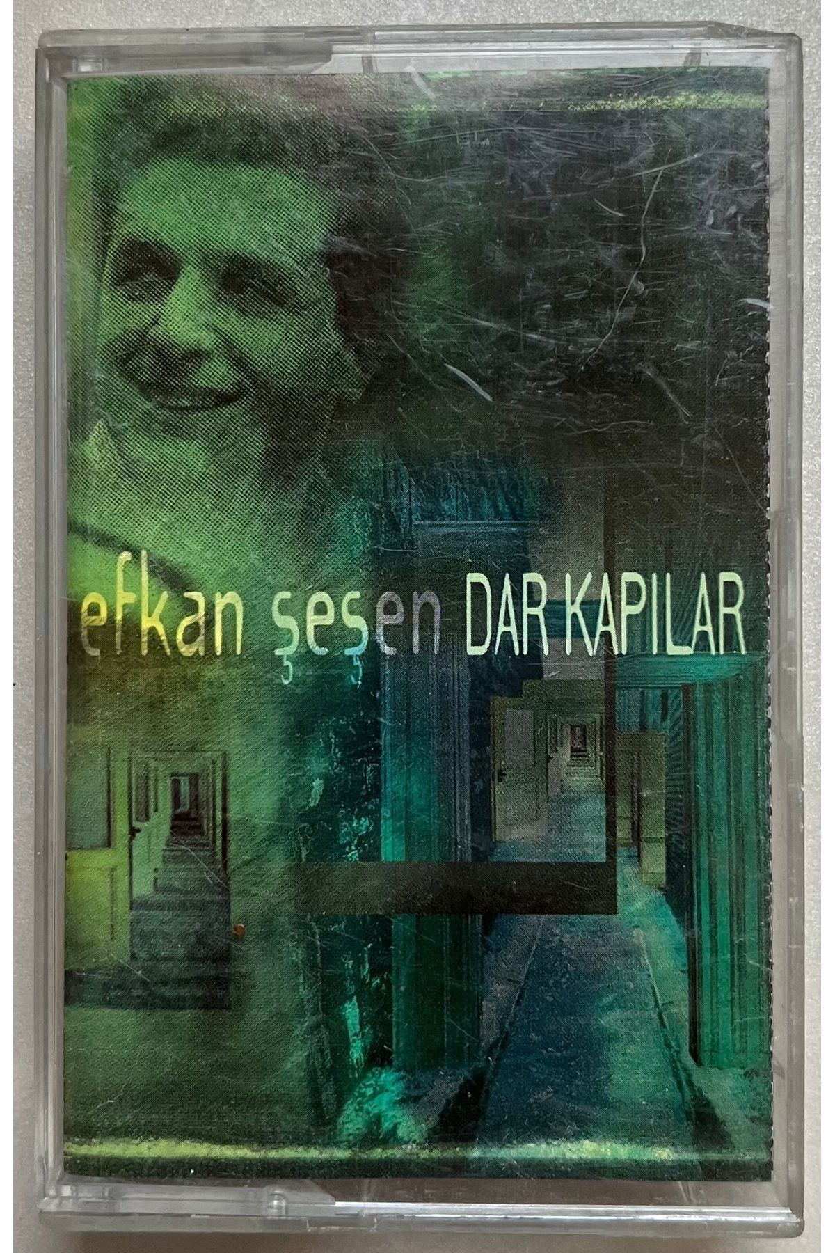 Plakevi İzmir Efkan Şeşen Dar Kapılar Kaset (Orijinal Dönem Baskı Kaset)