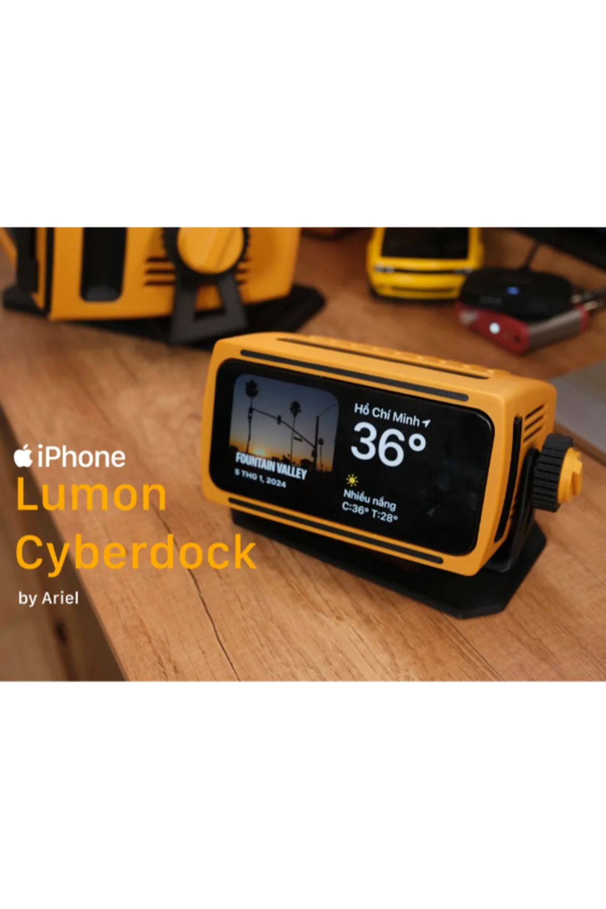 NOMOTHETIC iPhone Lumon Cyberdock Stand