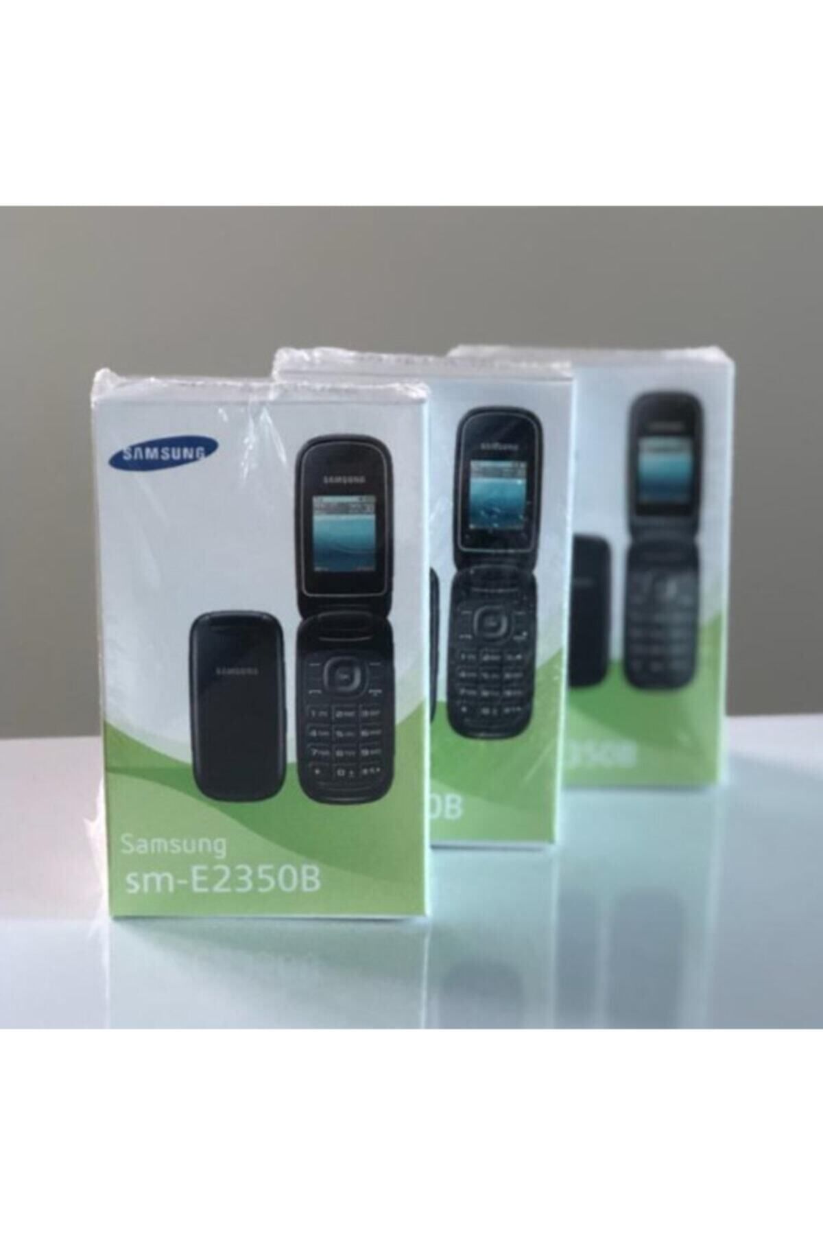 Samsung C&T Kırmızı Samsung Sm-2350b Kapaklı Tuşlu Telefon