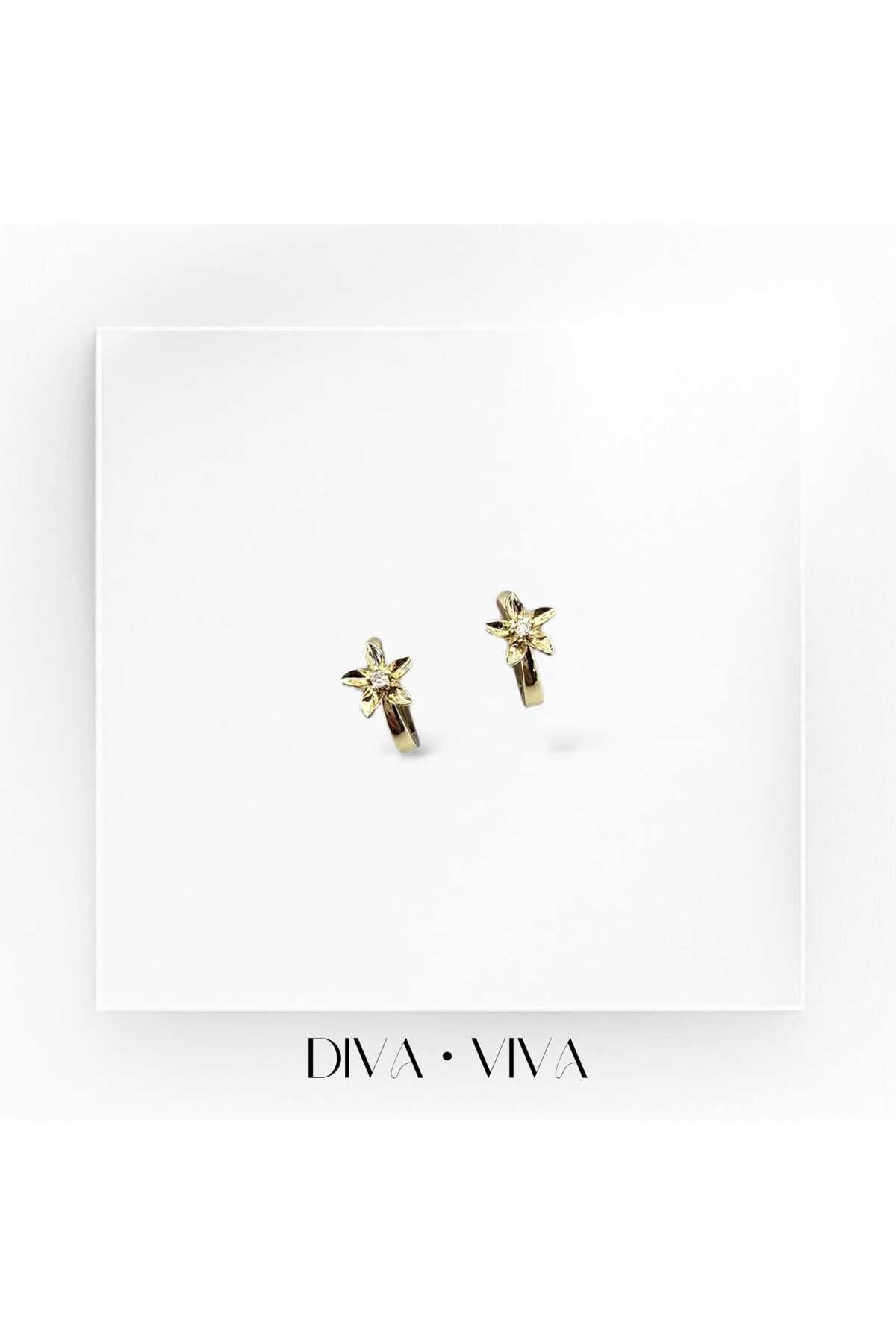 DivaViva Diva Viva - VIP 14K Taşlı Mini Çiçek Kadın Küpe