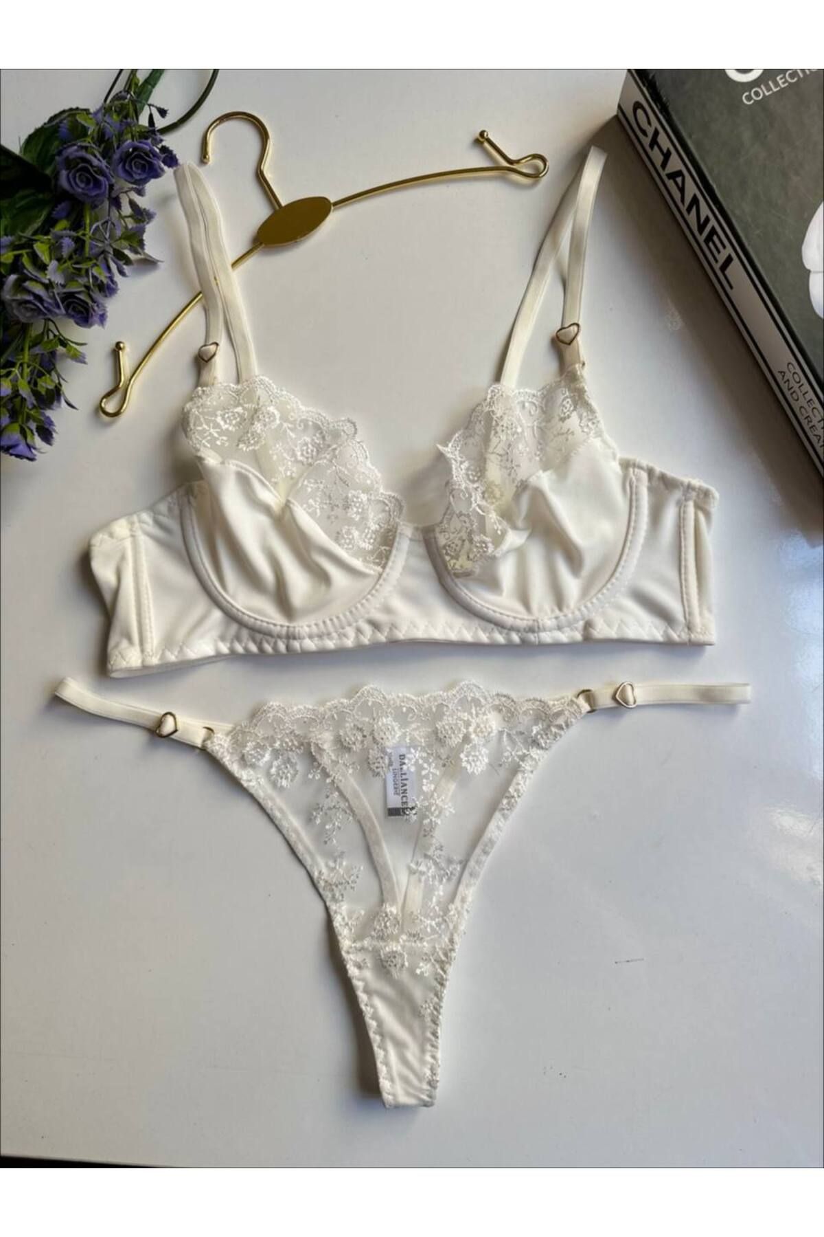 Tatty Underwear Dantelli Balenli Bralet Takımı Kalp Detaylı