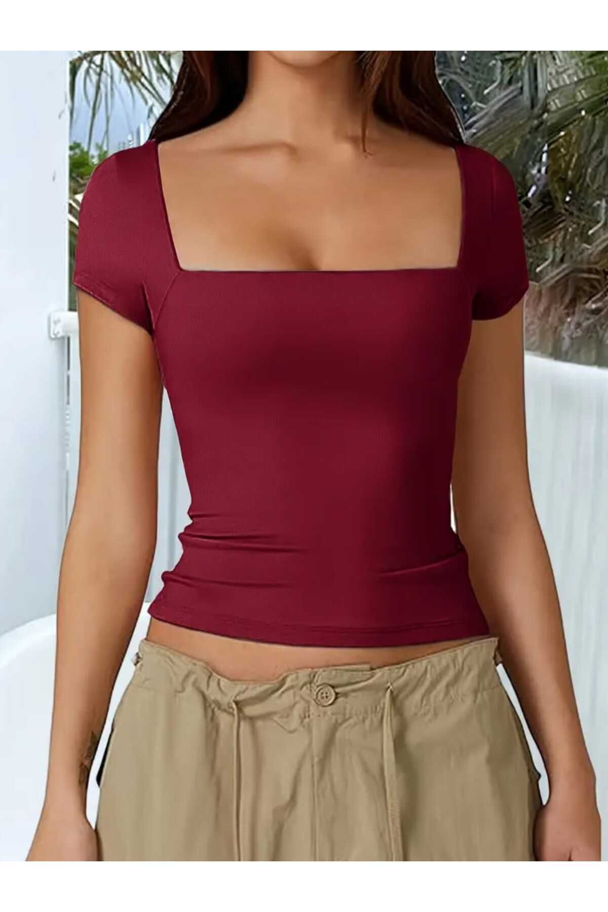 milio Kadın Kare Yaka Slim Fit Likralı Crop Kısa Kol Body T-shirt
