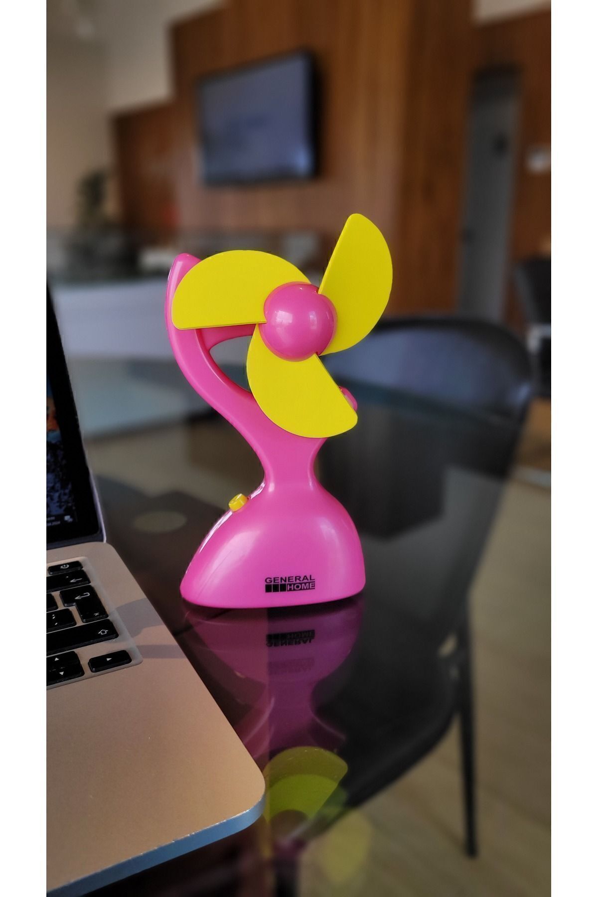 Miniso-Table Top Mini Fan 2
