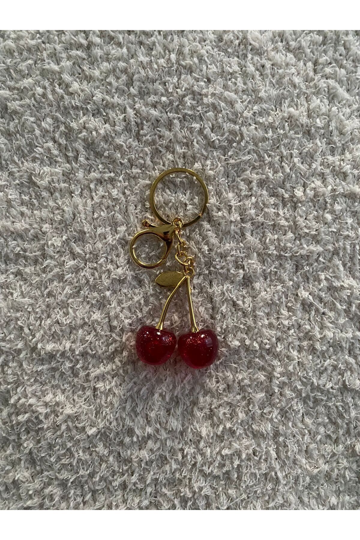 KAYLANIN DÜNYASI Kiraz Desenli Anahtarlık,çanta charm,gold