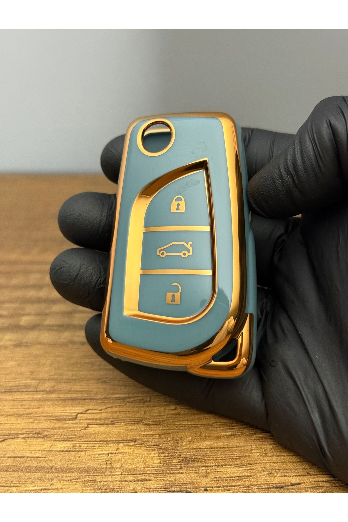 Mavi Keys Toyota Corolla Auris Yaris Verso Uyumlu Sustalı 3 Düğmeli Silikon Anahtar Kumanda Nano Kılıf Gri
