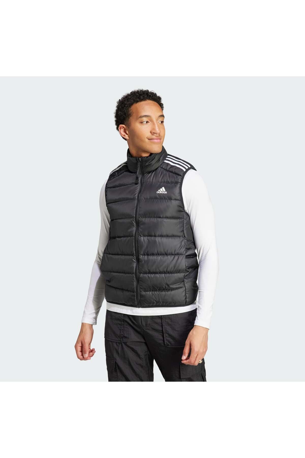 adidas-Essentials 3-Stripes Light down Vest 2