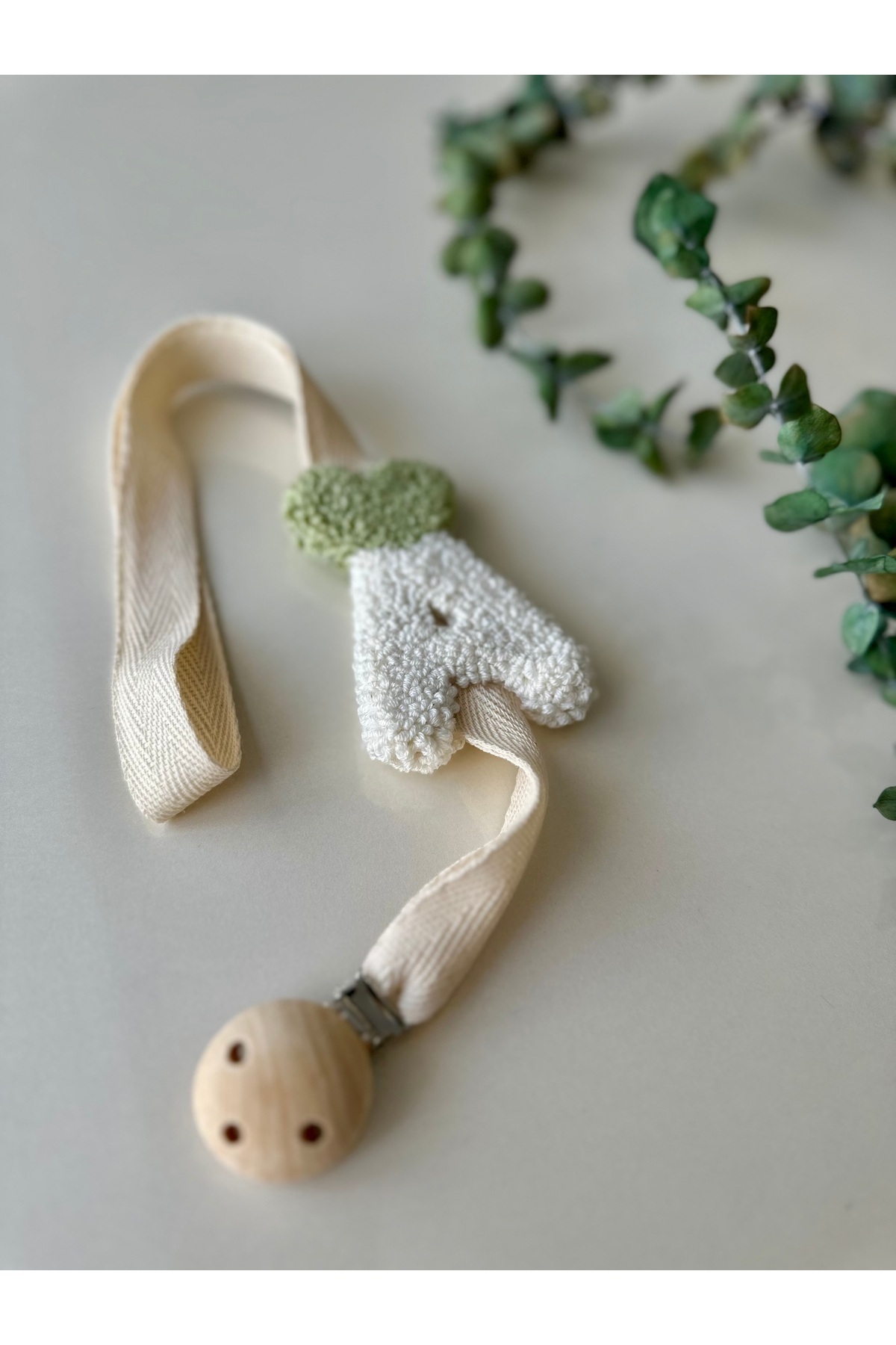 MİRZAS BALKES İsme Özel Çift Taraflı Punch Bebek Emzik Askısı İstenilen Harf ve Renk Seçeneği ile fotoğrafı 2 (önizleme)