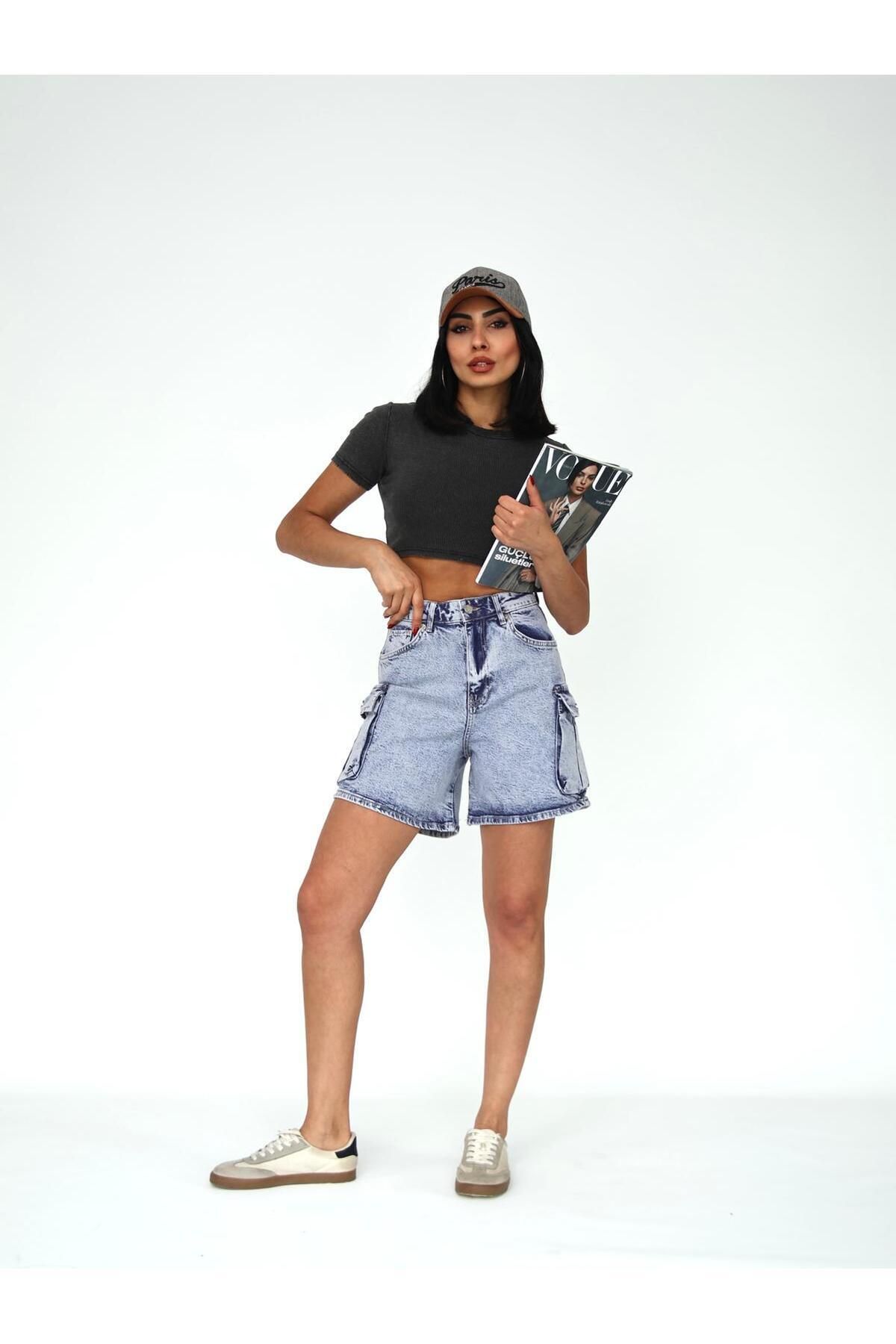Zeo Basic-Denim Shorts with Cargo Pocket and Pen Detail 3