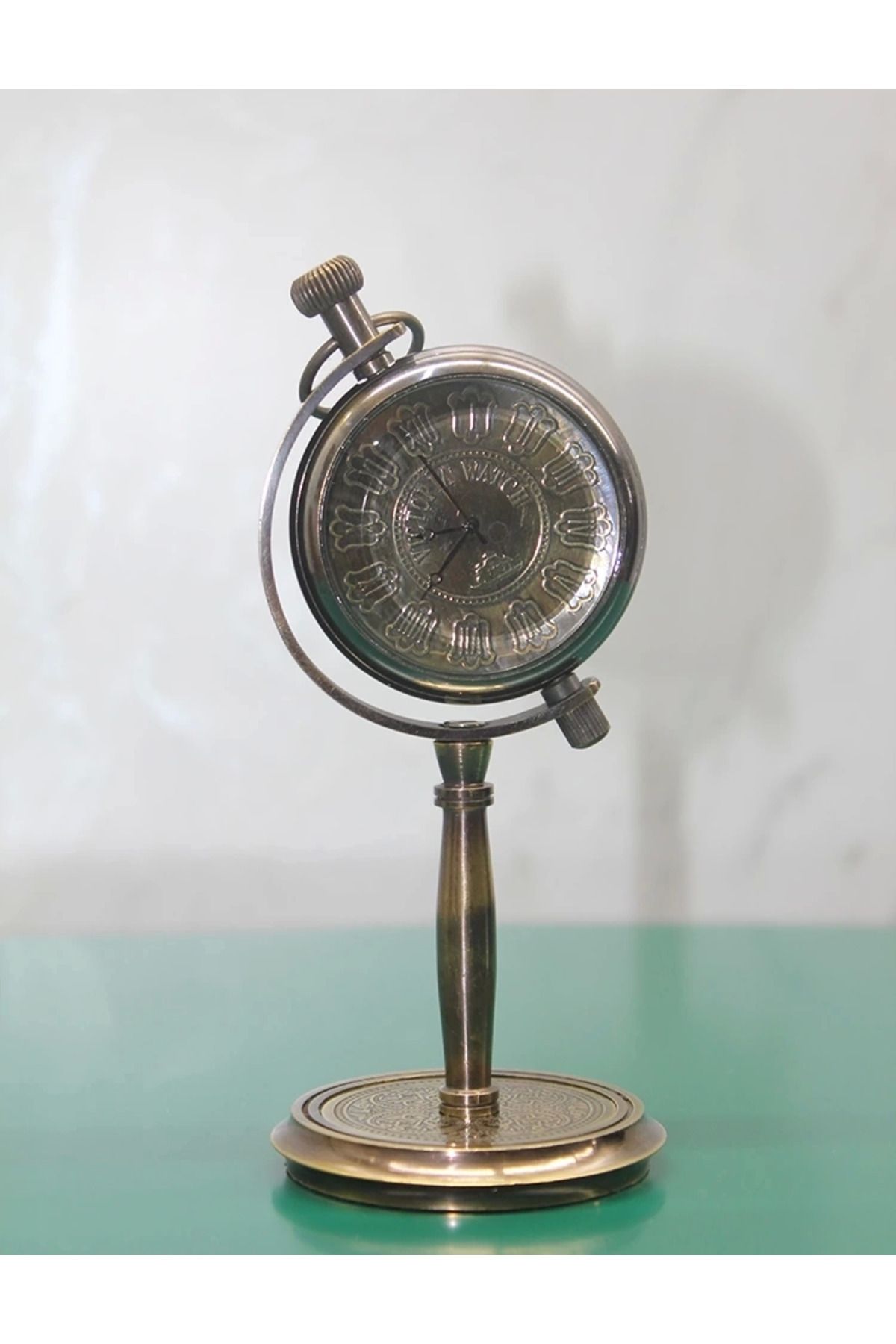 Yuba Avm Pirinç Masa Üstü Saat 16186