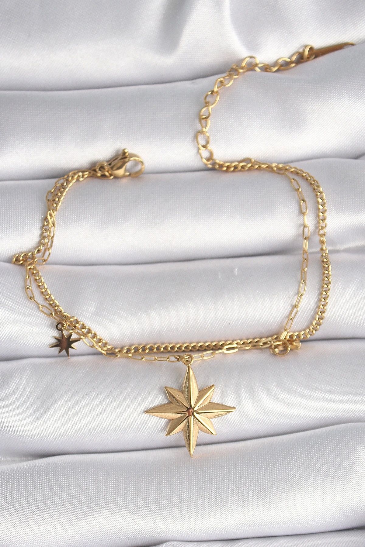 OurStyles 316L Çelik Gold Renk Kutup Yıldız Model Kadın Bileklik - TJ-BB6500